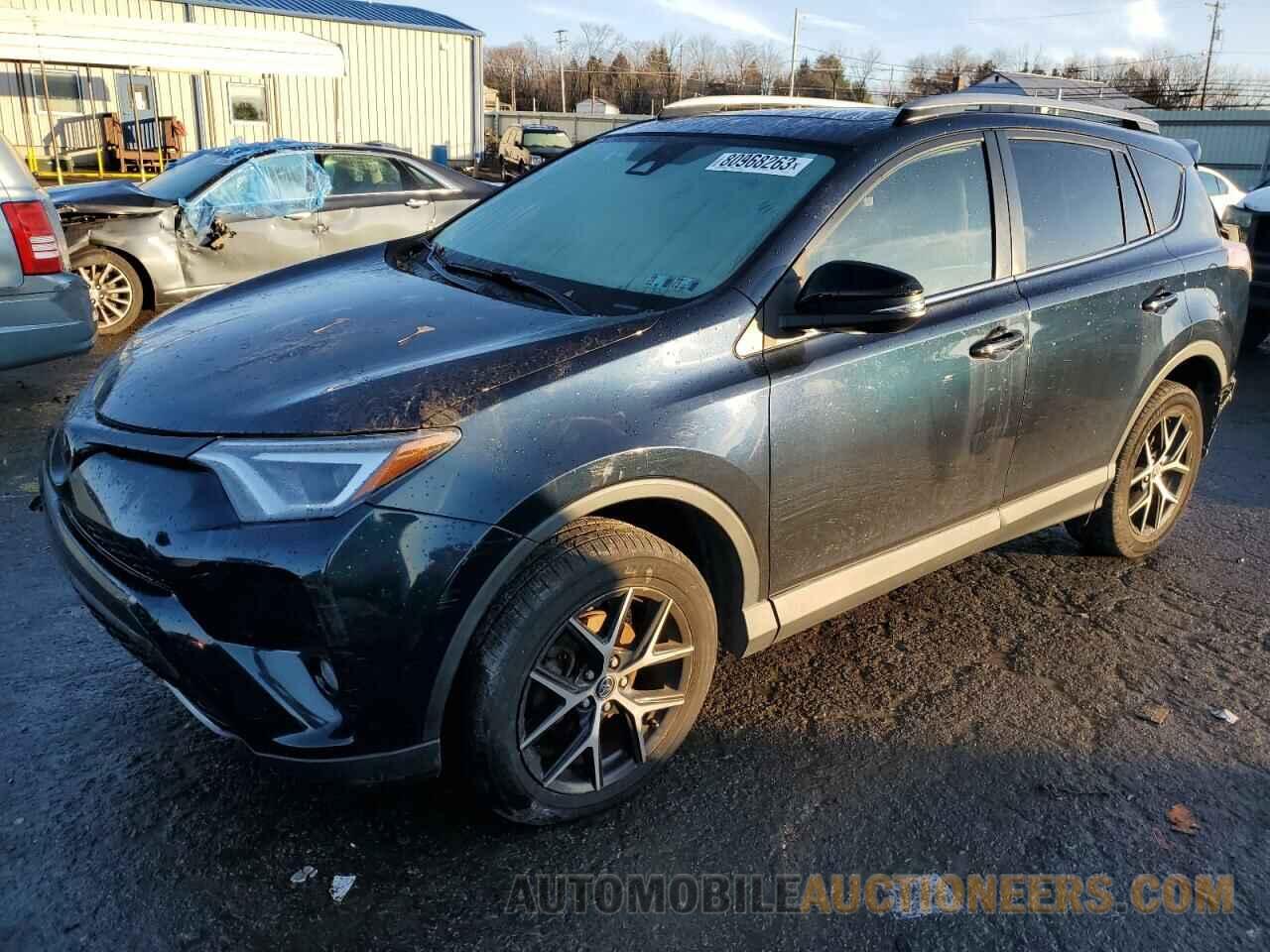 JTMJFREV4HD201934 TOYOTA RAV4 2017