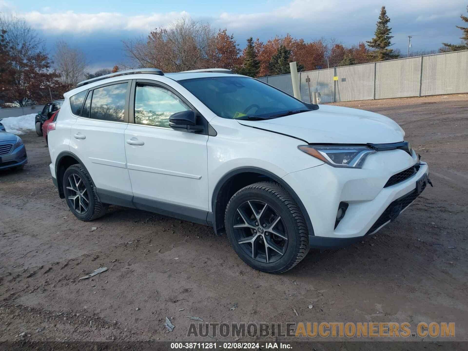 JTMJFREV7HJ124056 TOYOTA RAV4 2017