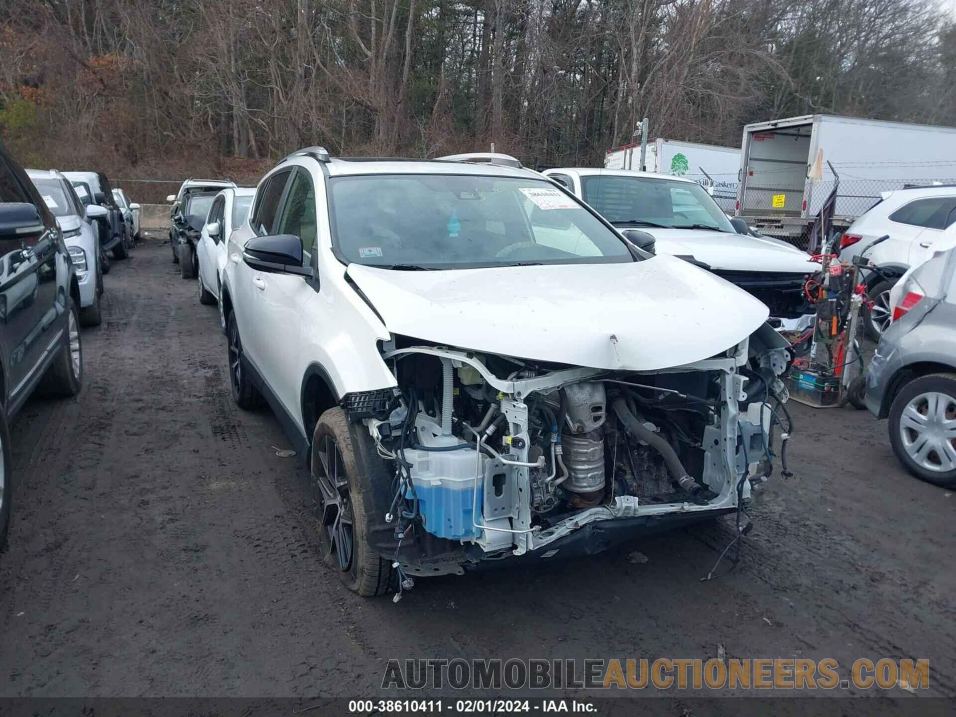 JTMJFREV7HJ161589 TOYOTA RAV4 2017