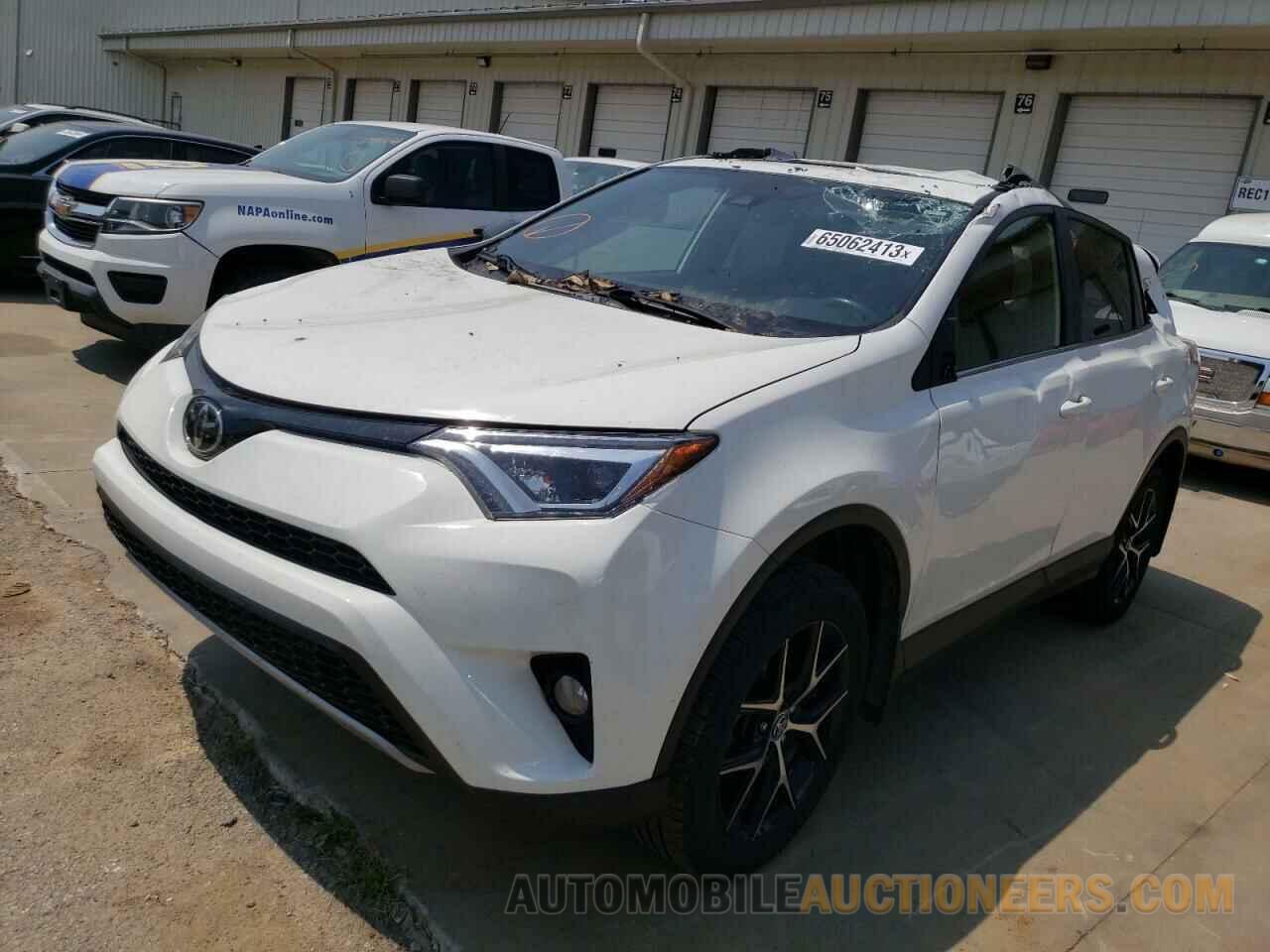 JTMJFREV8HJ714704 TOYOTA RAV4 2017