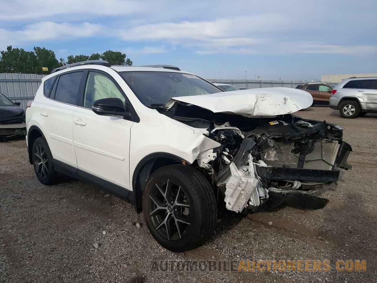 JTMJFREVXJD232594 TOYOTA RAV4 2018