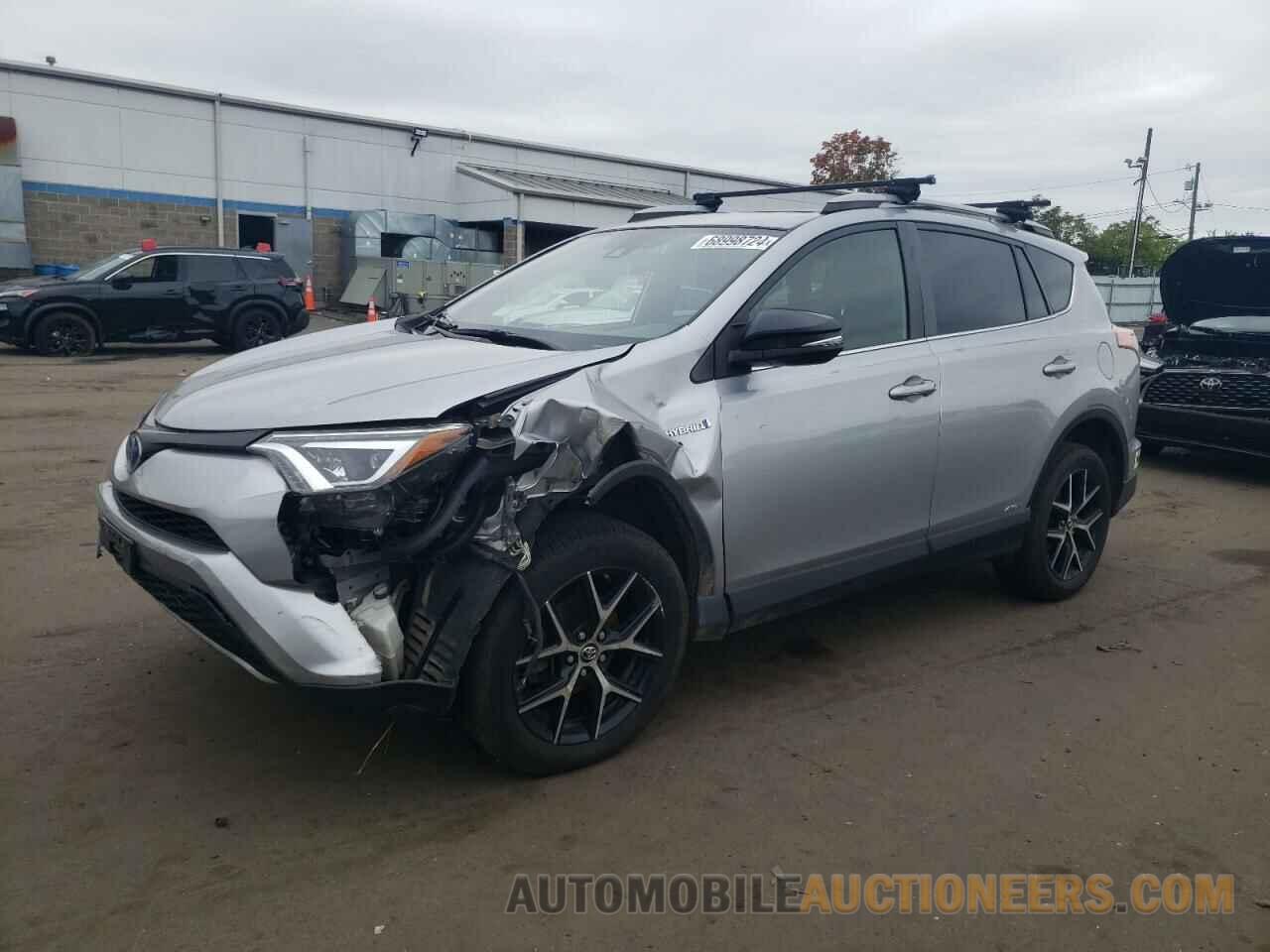 JTMJJREV0HD082178 TOYOTA RAV4 2017