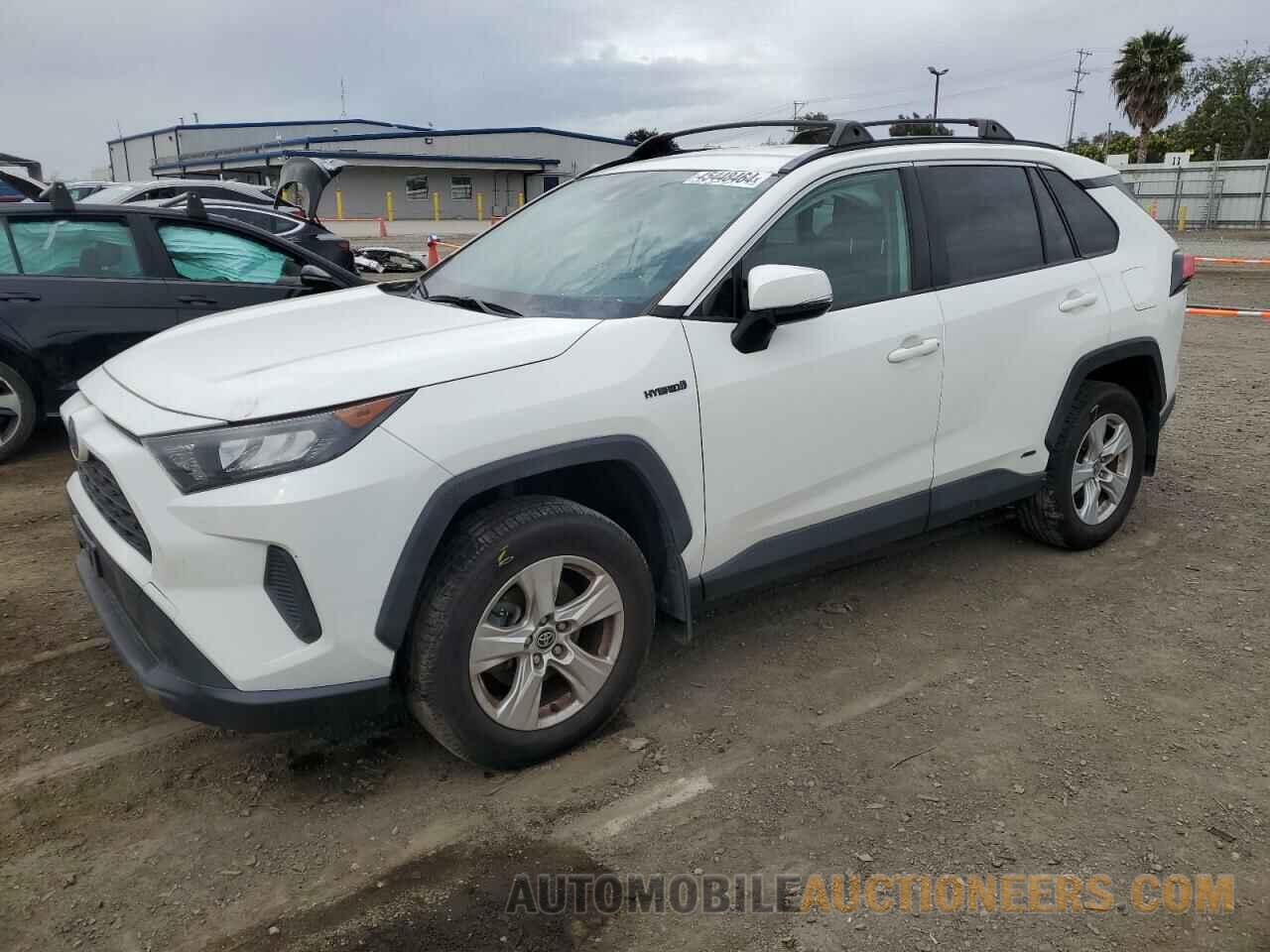 JTMM6RFV3MD010303 TOYOTA RAV4 2021