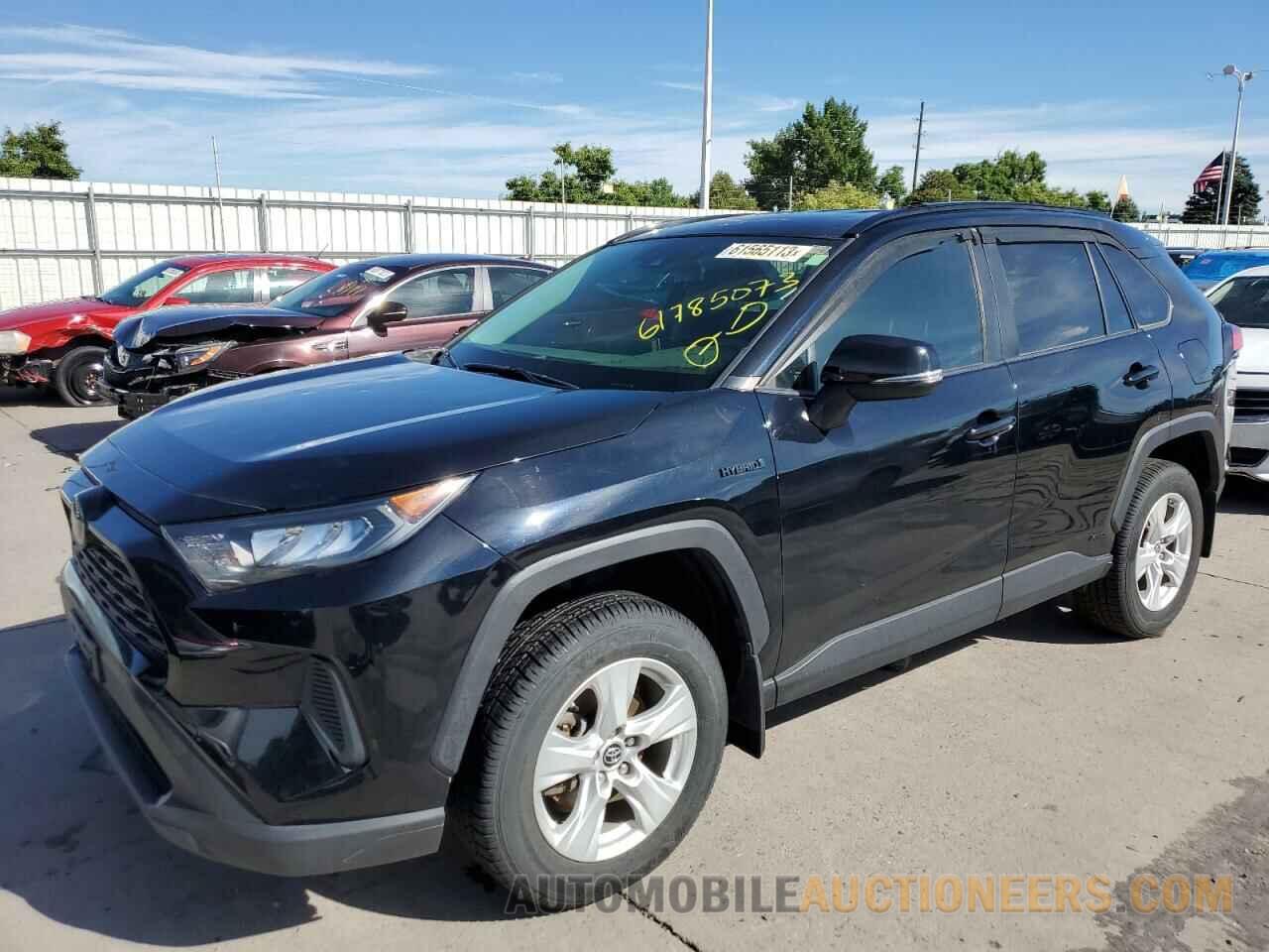 JTMMWRFVXKD020033 TOYOTA RAV4 2019