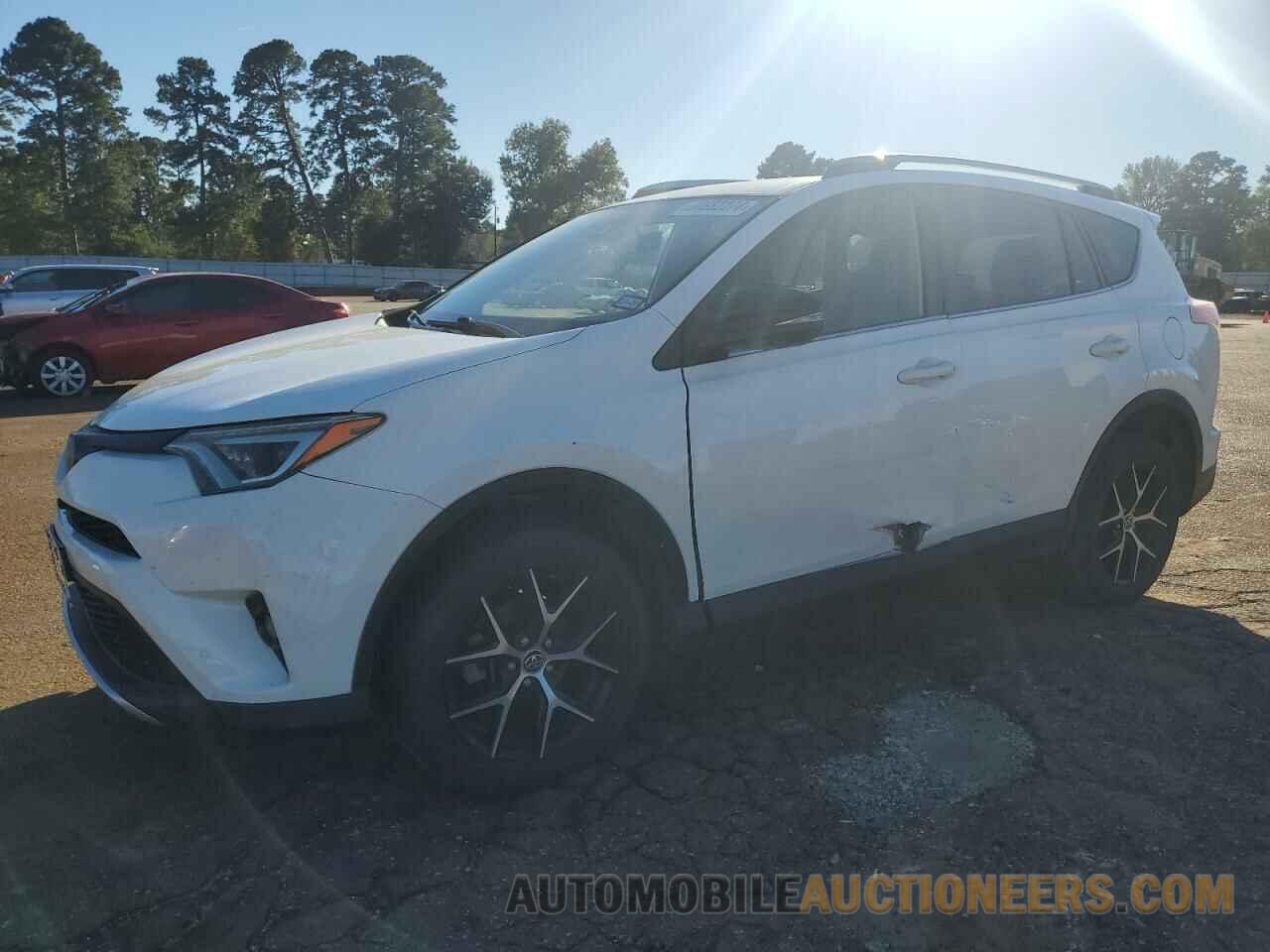 JTMNFREV2GJ066812 TOYOTA RAV4 2016