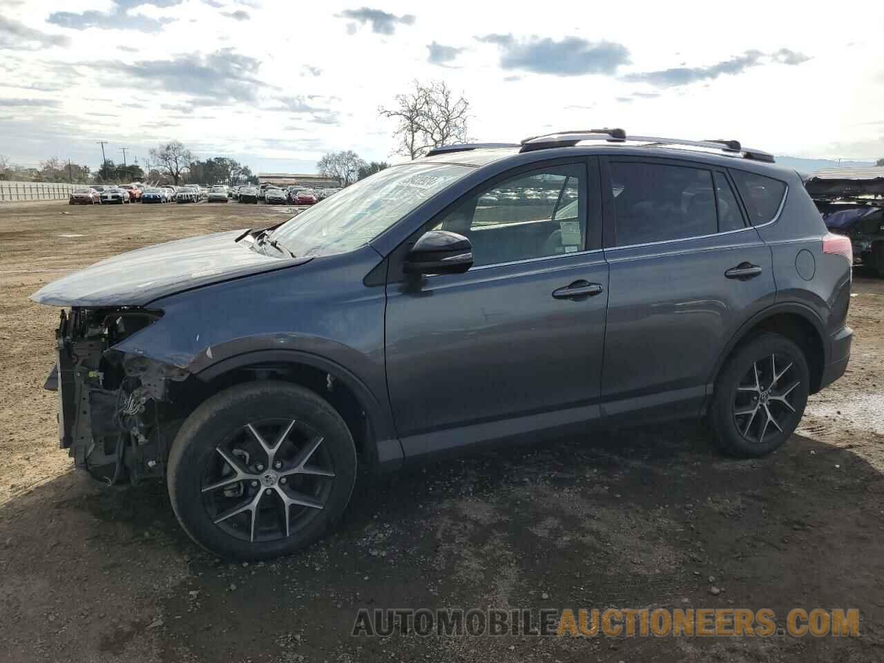 JTMNFREV6HD104560 TOYOTA RAV4 2017