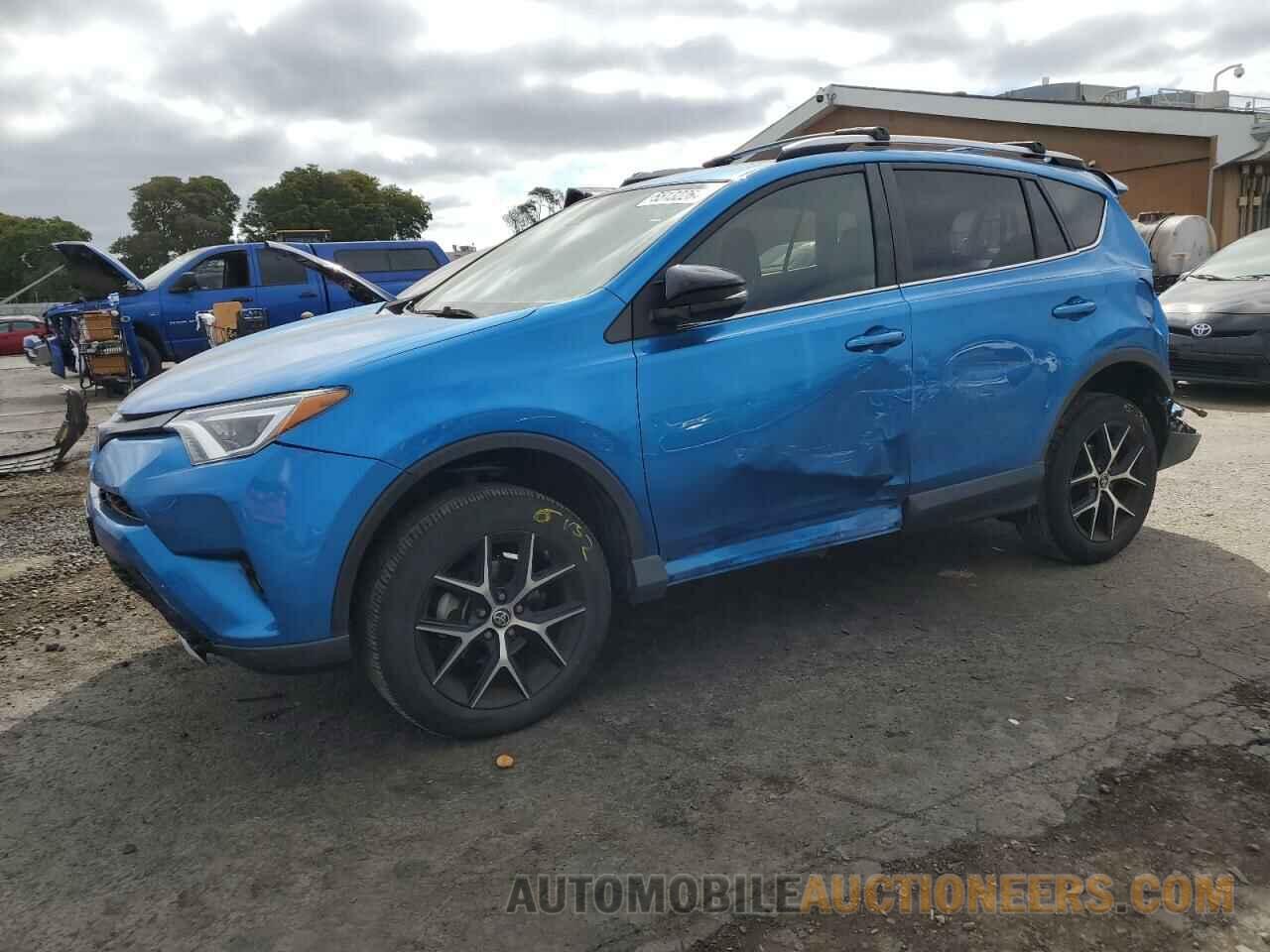 JTMNFREV7JJ208062 TOYOTA RAV4 2018