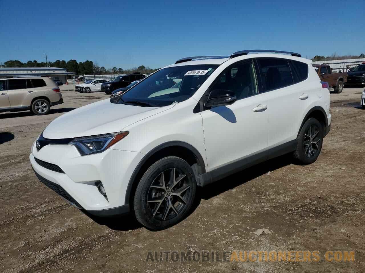 JTMNFREV8HJ721220 TOYOTA RAV4 2017