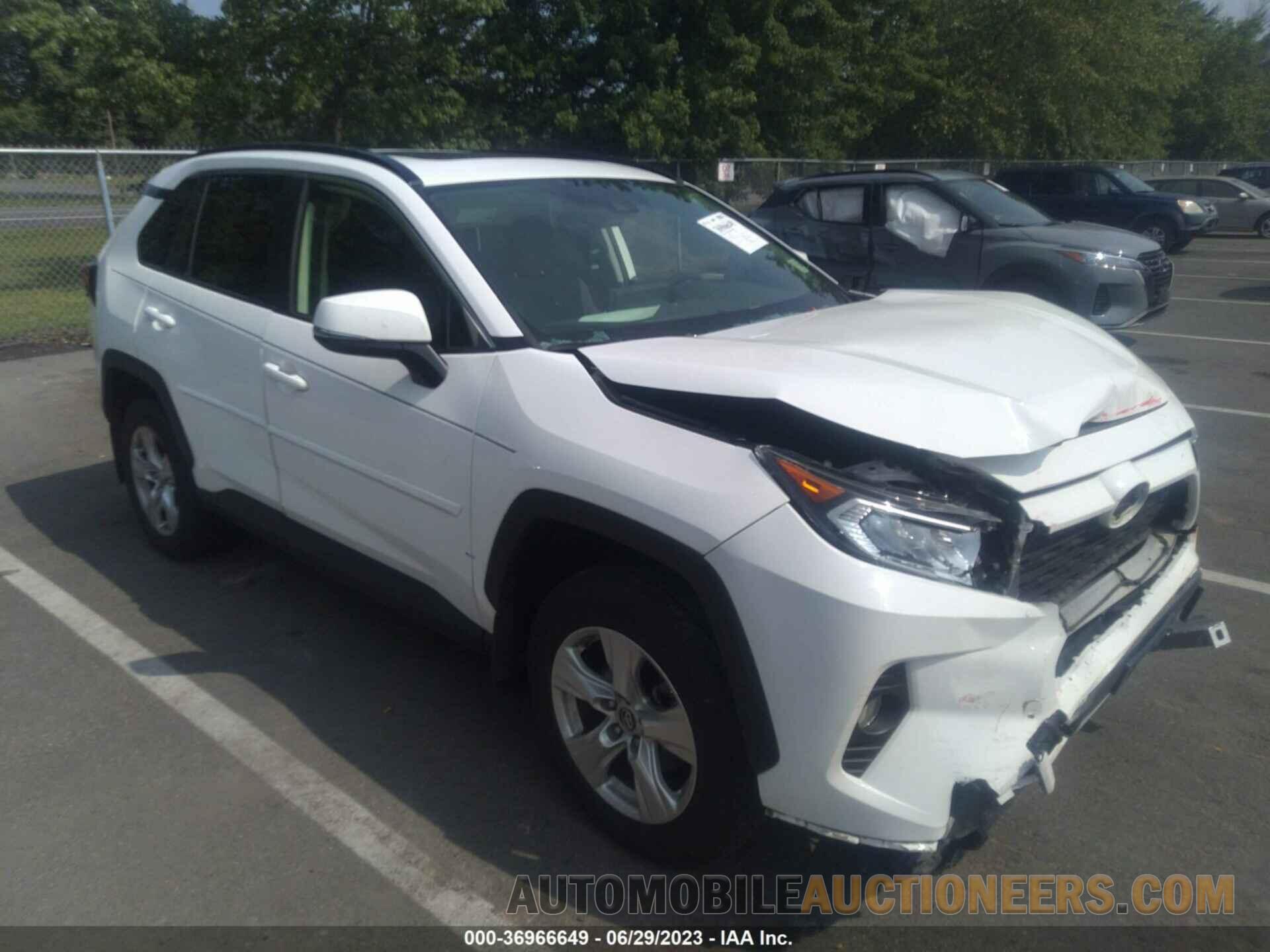 JTMP1RFV0KD025561 TOYOTA RAV4 2019