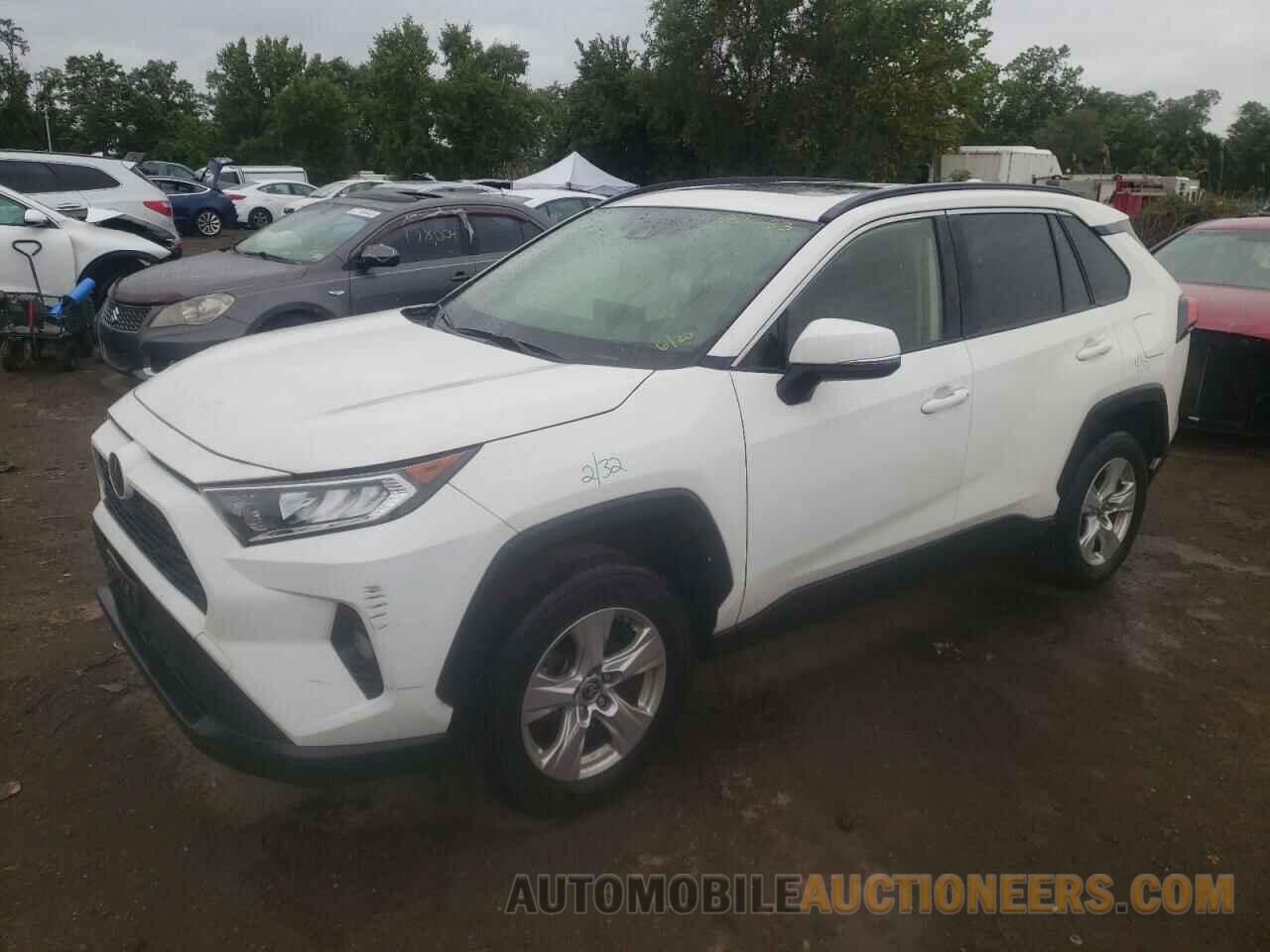 JTMP1RFV0KD046796 TOYOTA RAV4 2019