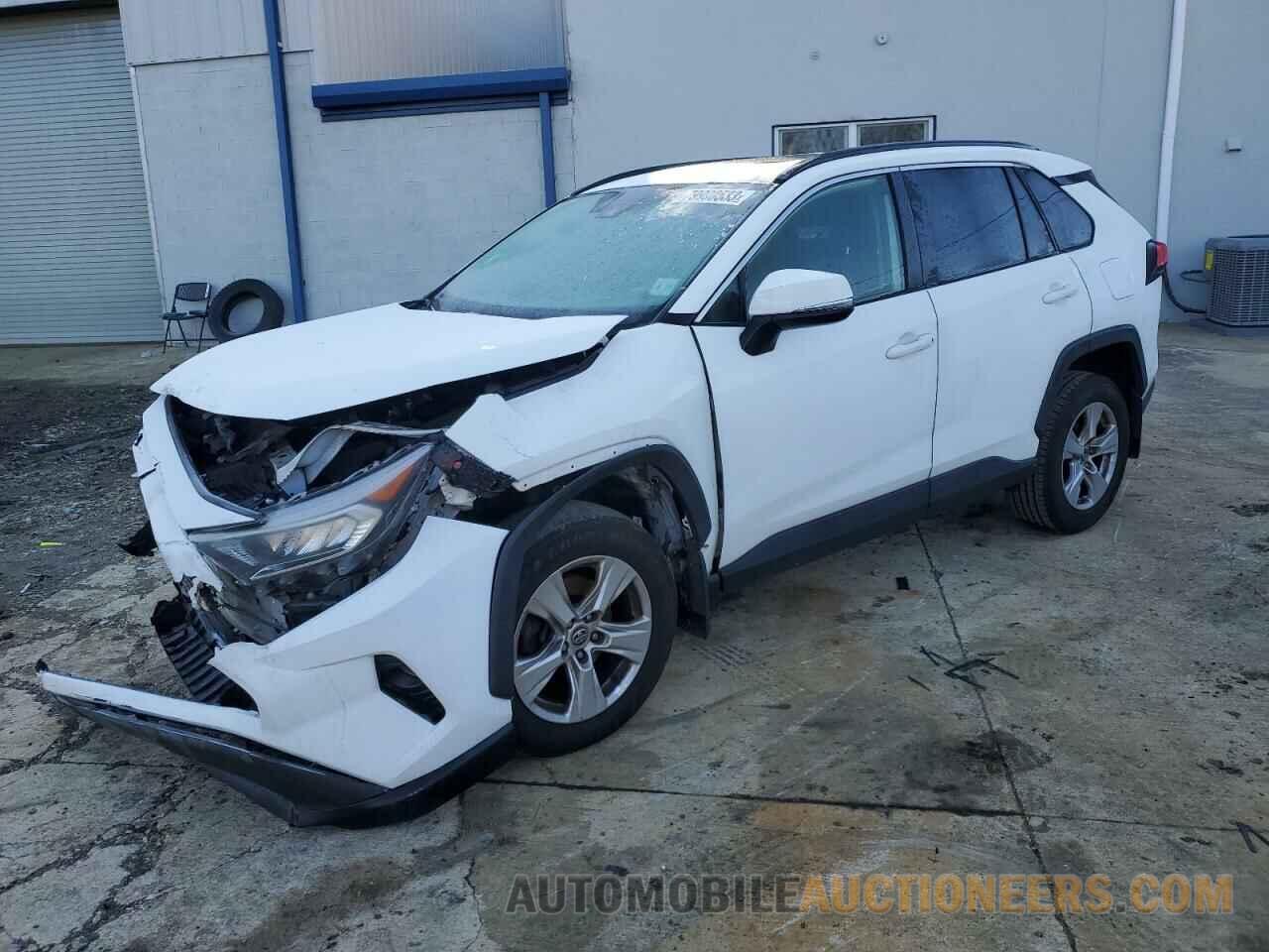 JTMP1RFV0KJ015713 TOYOTA RAV4 2019