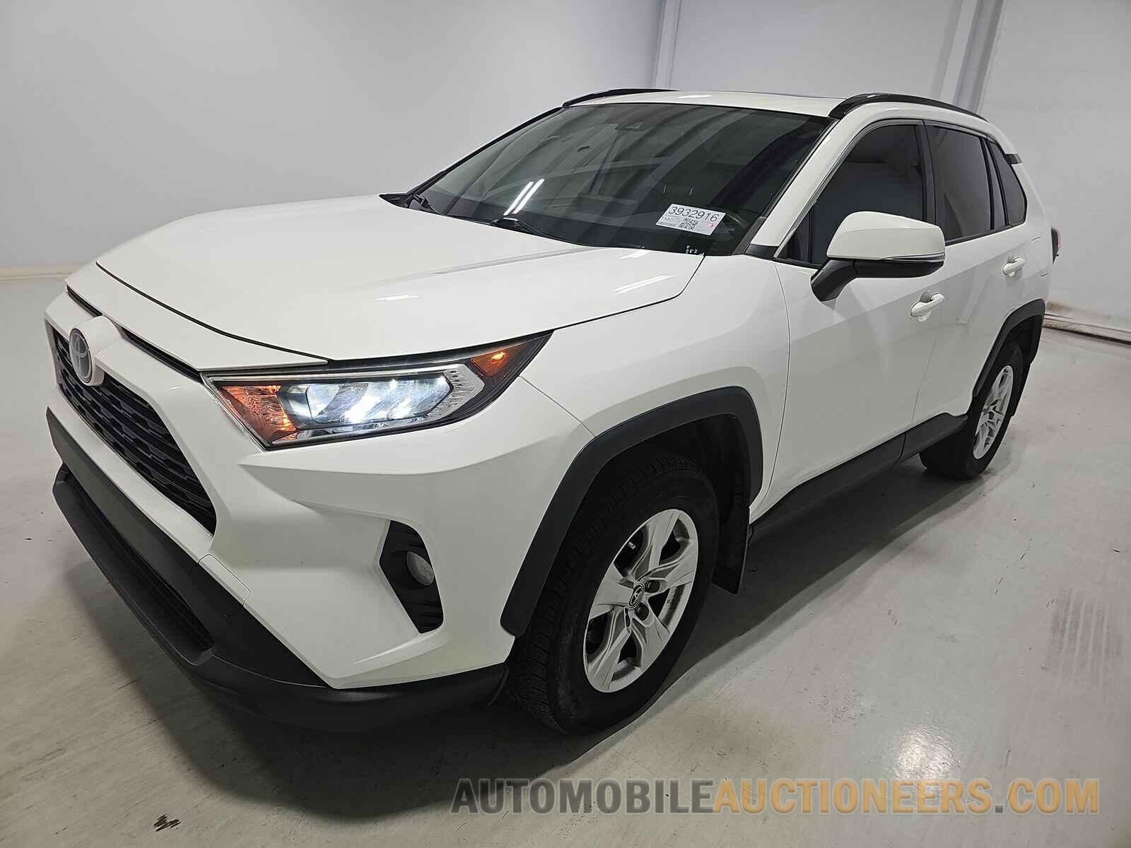 JTMP1RFV3KD003201 Toyota RAV4 2019