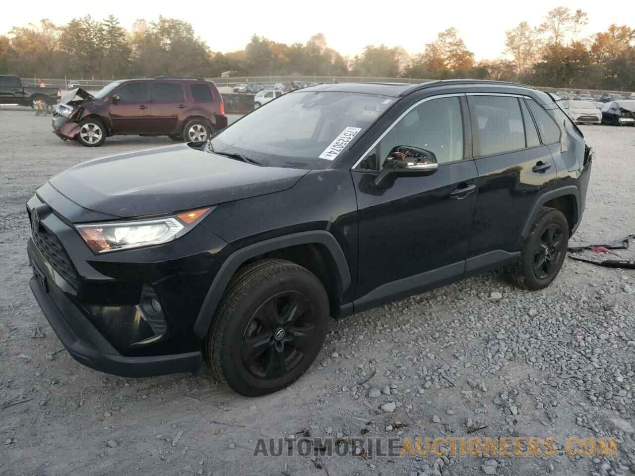 JTMP1RFV3KD501303 TOYOTA RAV4 2019