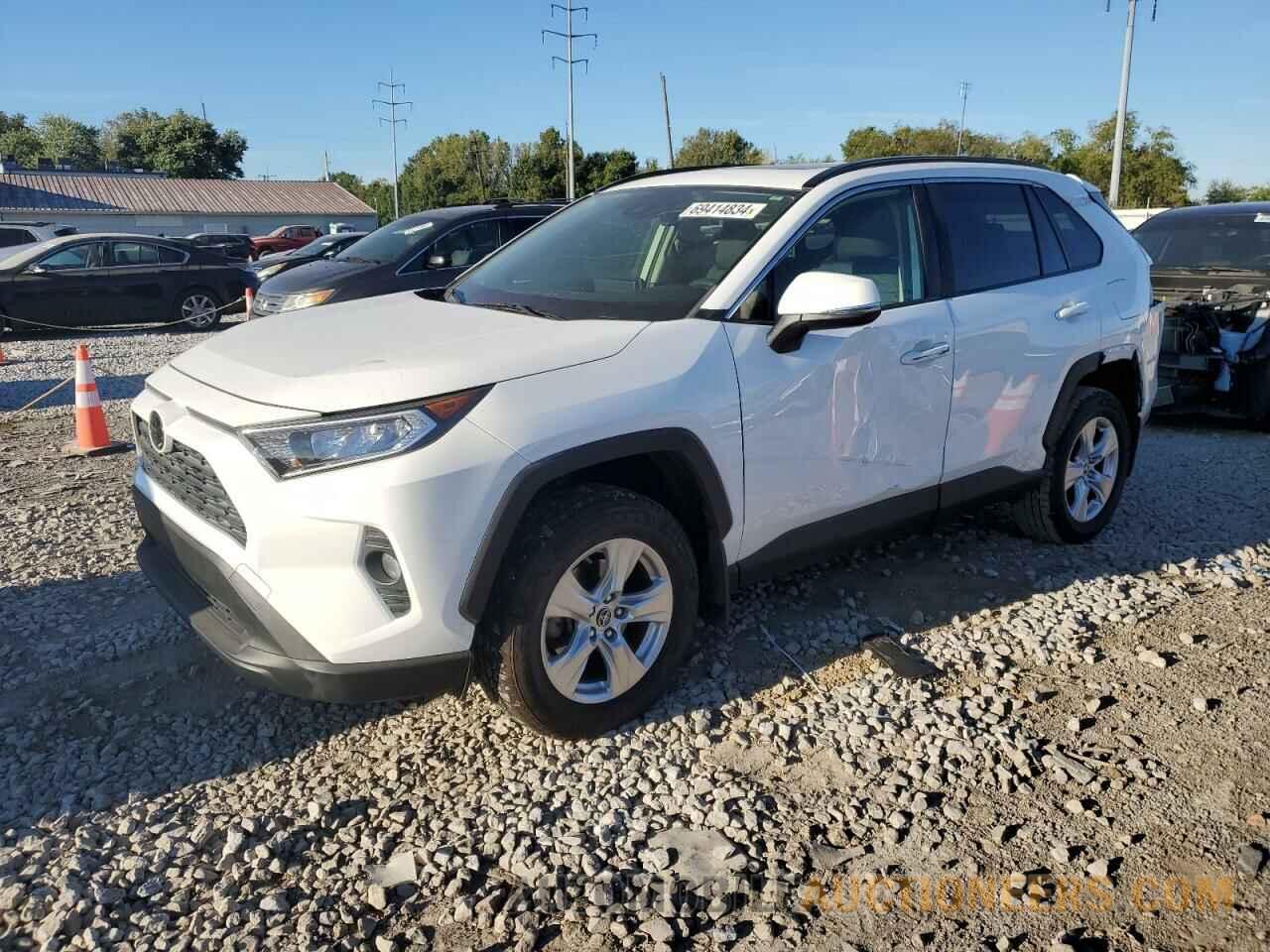 JTMP1RFV3KJ012532 TOYOTA RAV4 2019