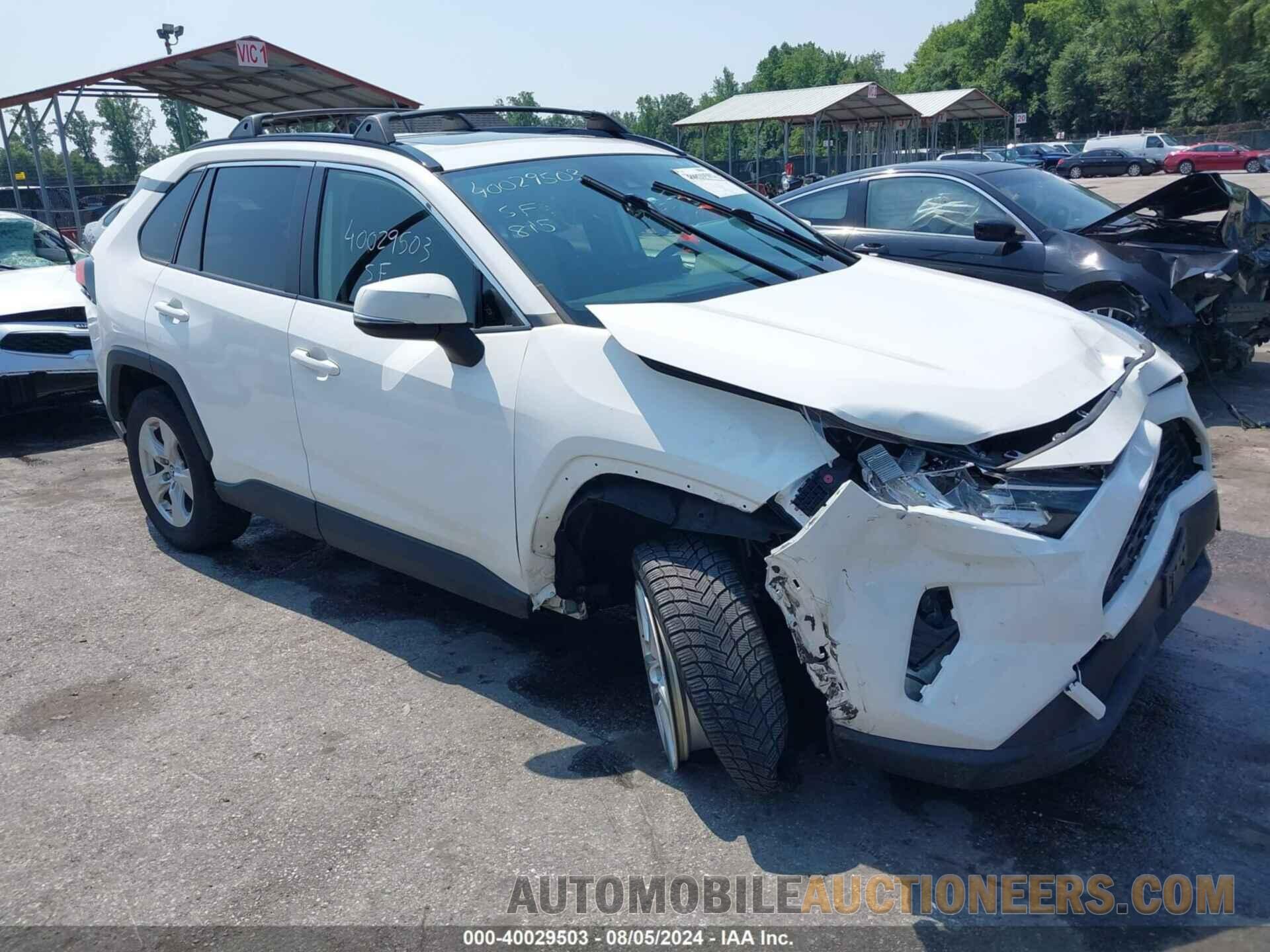 JTMP1RFV5KD010585 TOYOTA RAV4 2019