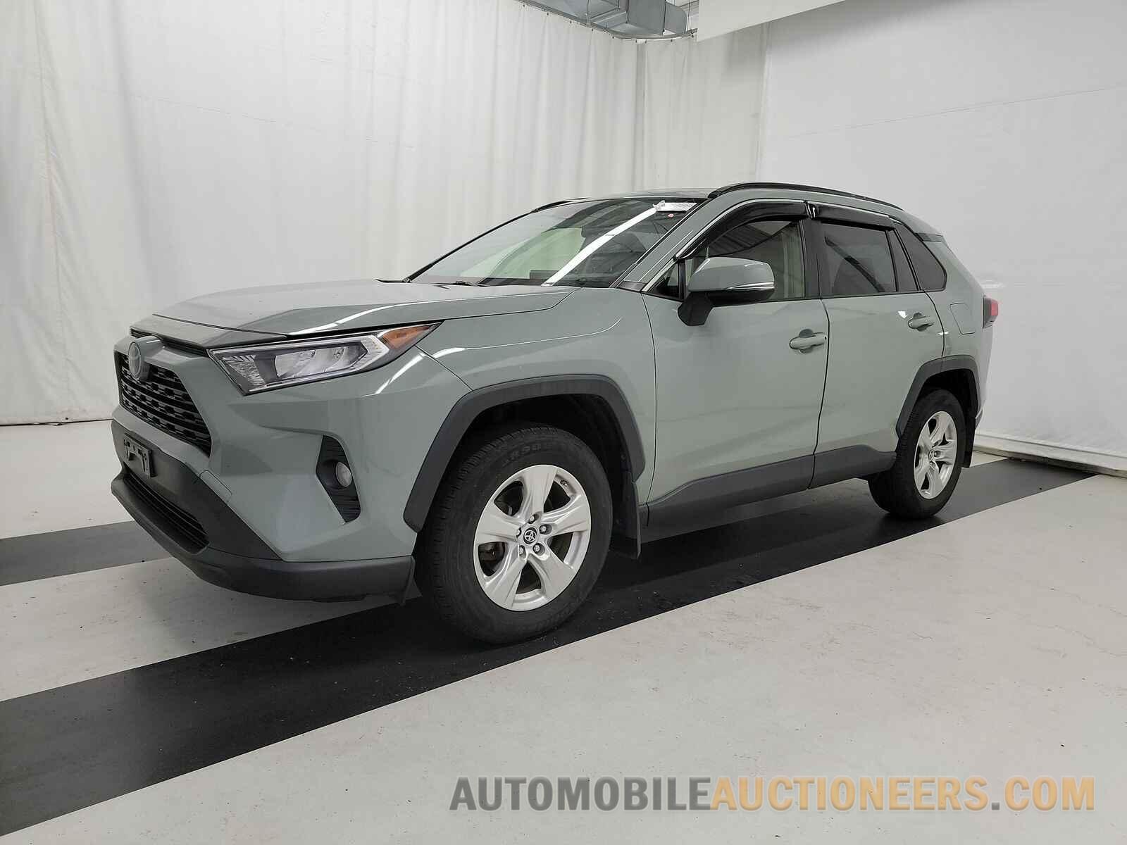 JTMP1RFV5KD012806 Toyota RAV4 2019