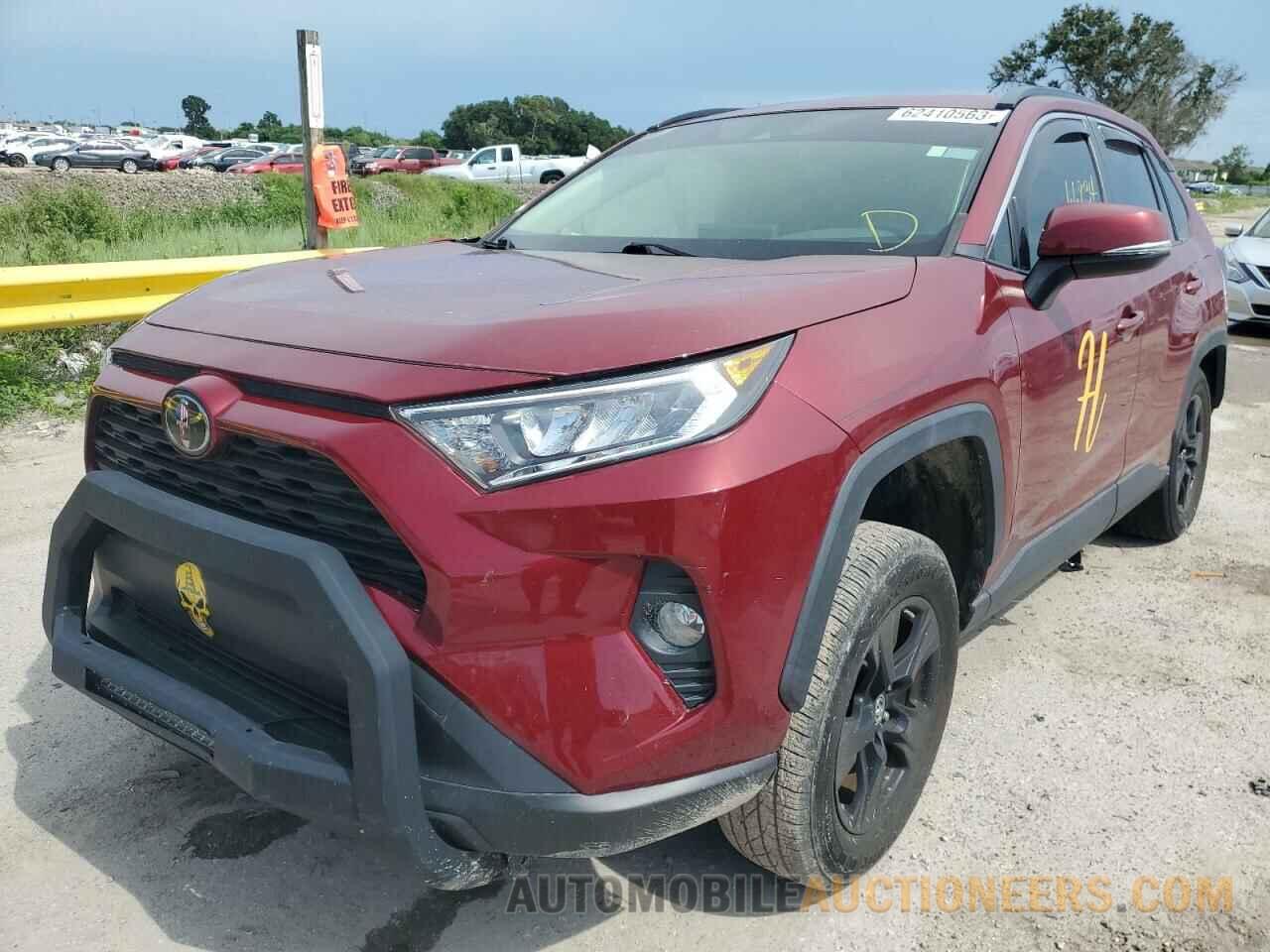 JTMP1RFV5KD018556 TOYOTA RAV4 2019