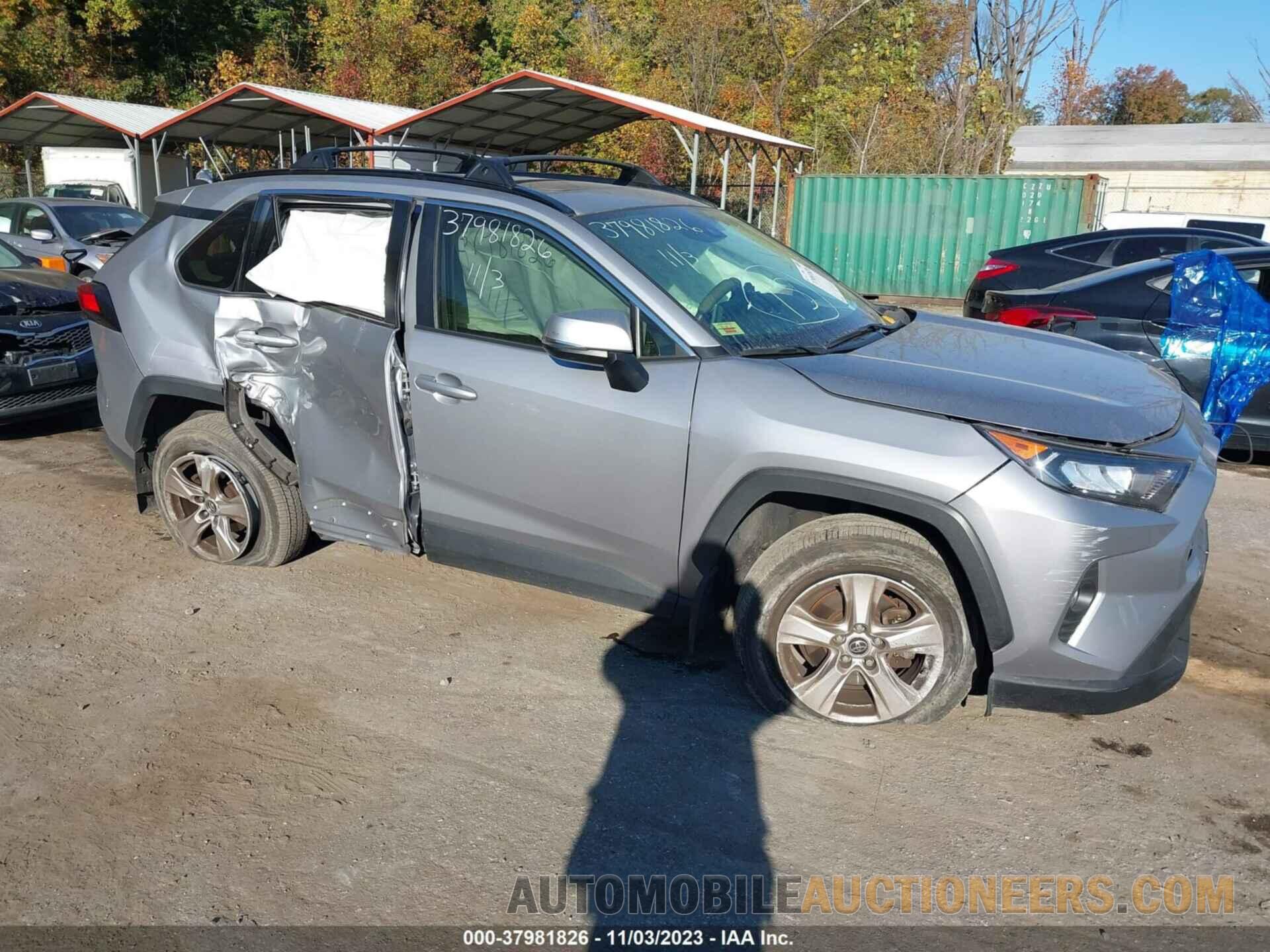 JTMP1RFV5KD021165 TOYOTA RAV4 2019