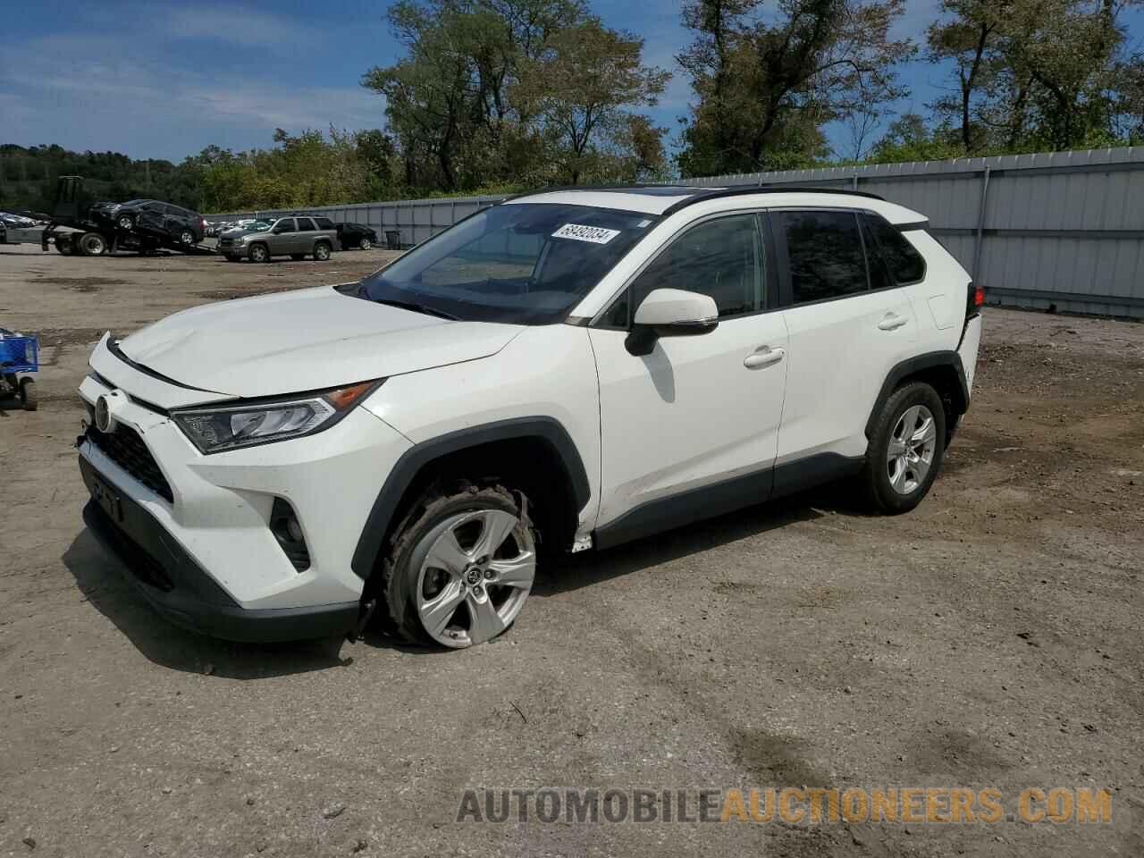 JTMP1RFV7KD028005 TOYOTA RAV4 2019