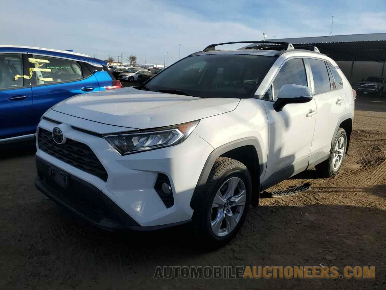 JTMP1RFV8KD015361 TOYOTA RAV4 2019