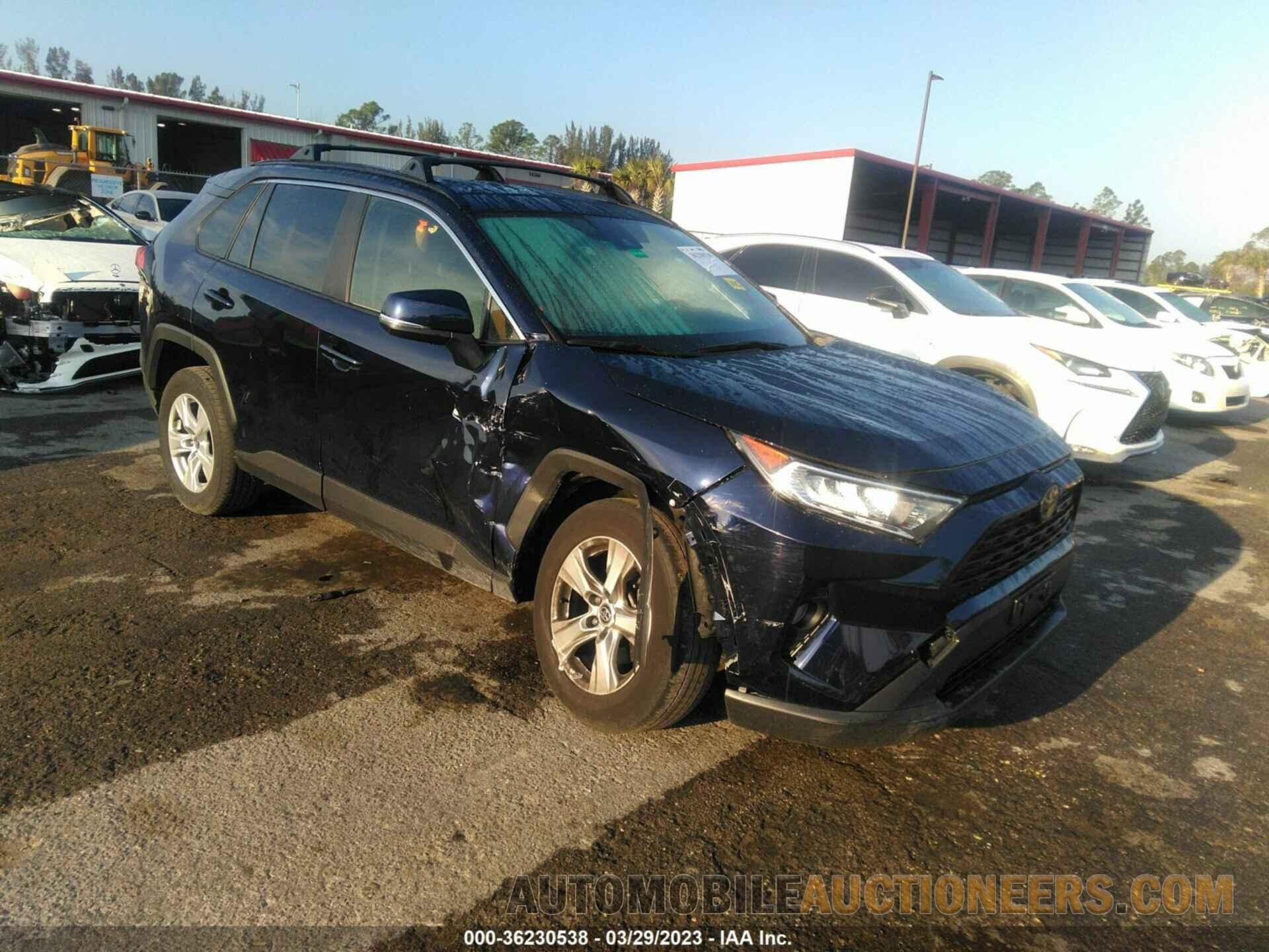 JTMP1RFV8MD531366 TOYOTA RAV4 2021