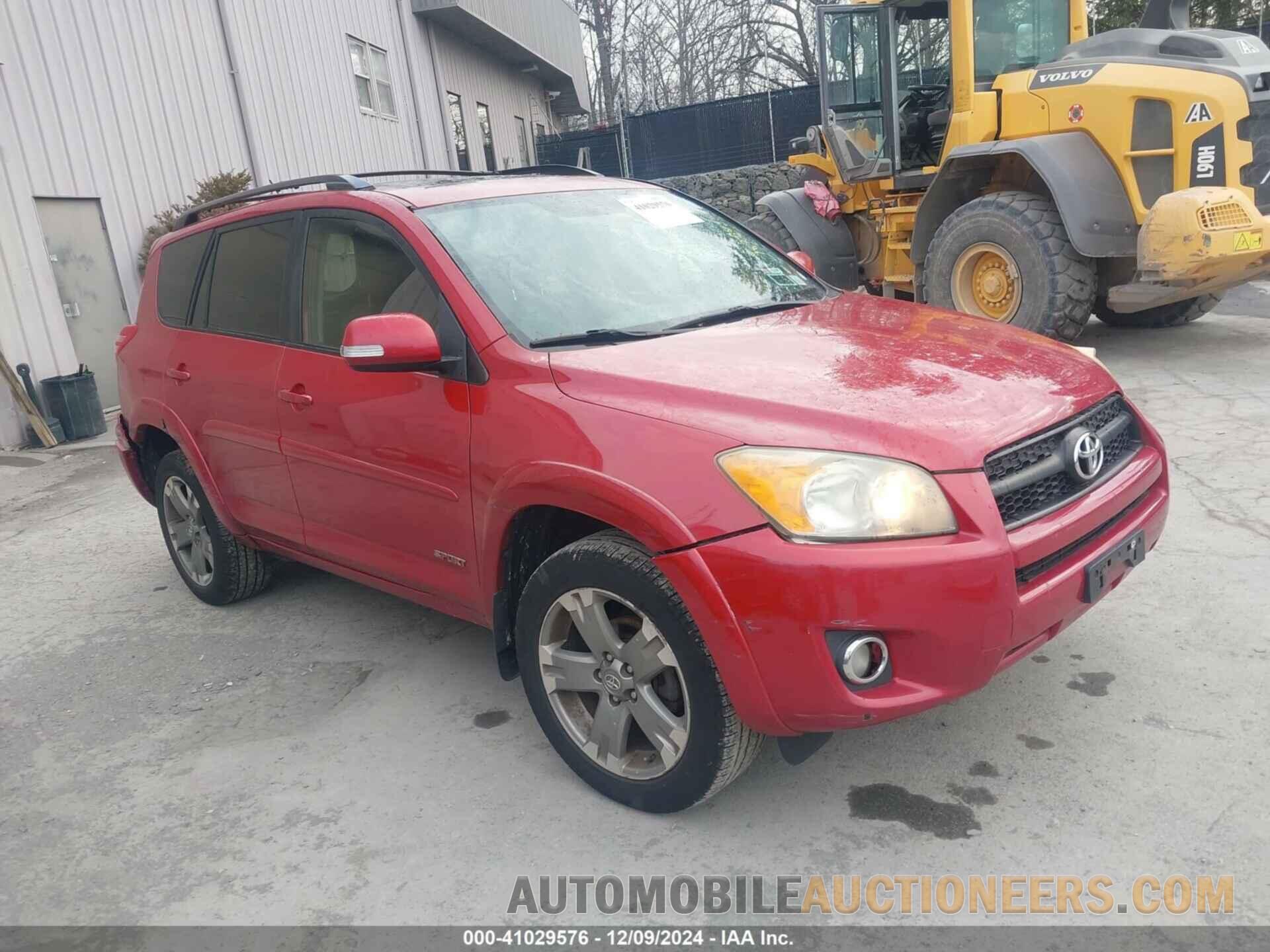 JTMRF4DV1C5052537 TOYOTA RAV4 2012