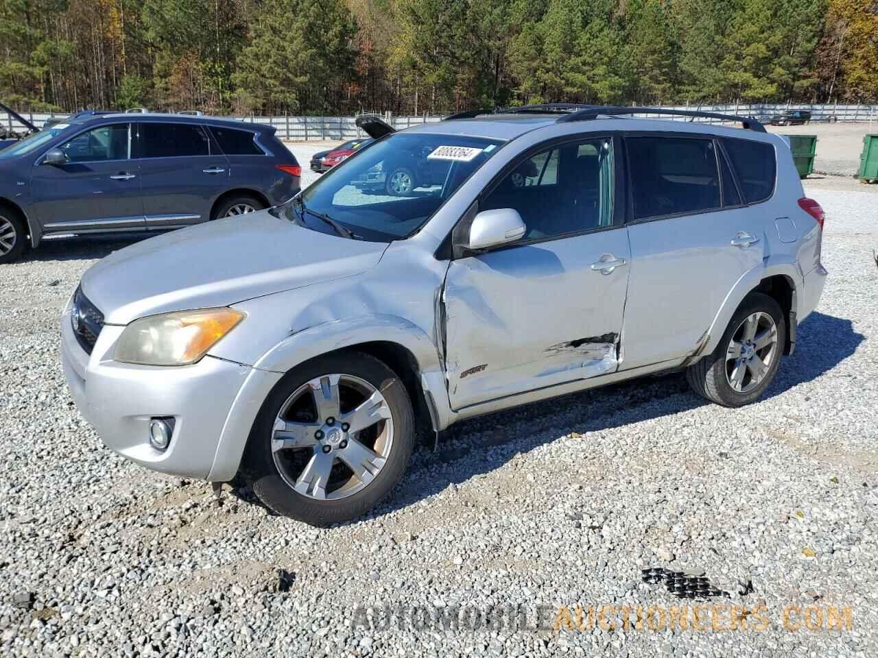 JTMRF4DV6B5042195 TOYOTA RAV4 2011