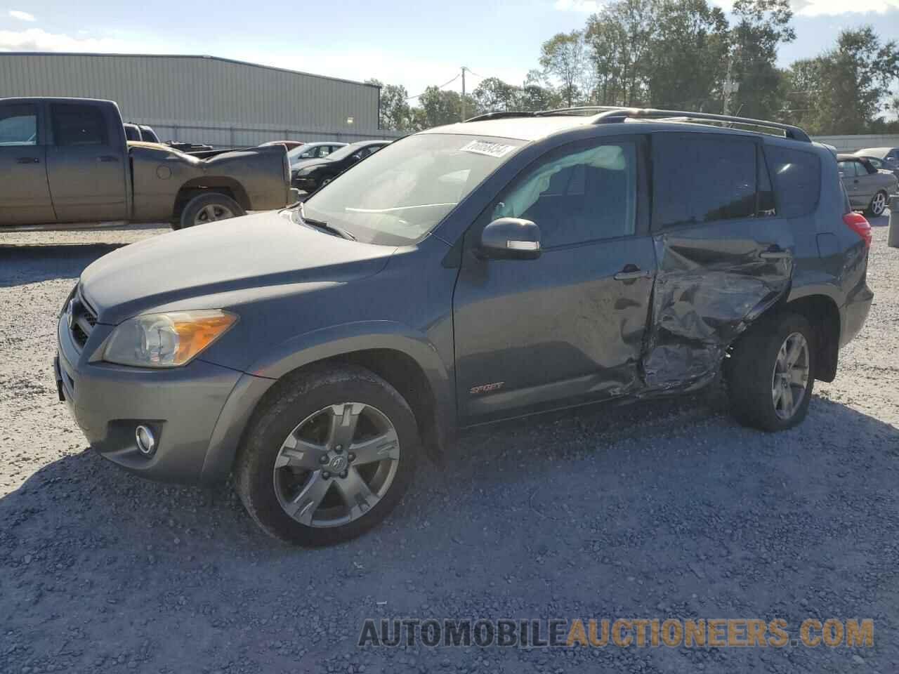 JTMRF4DV7B5039452 TOYOTA RAV4 2011