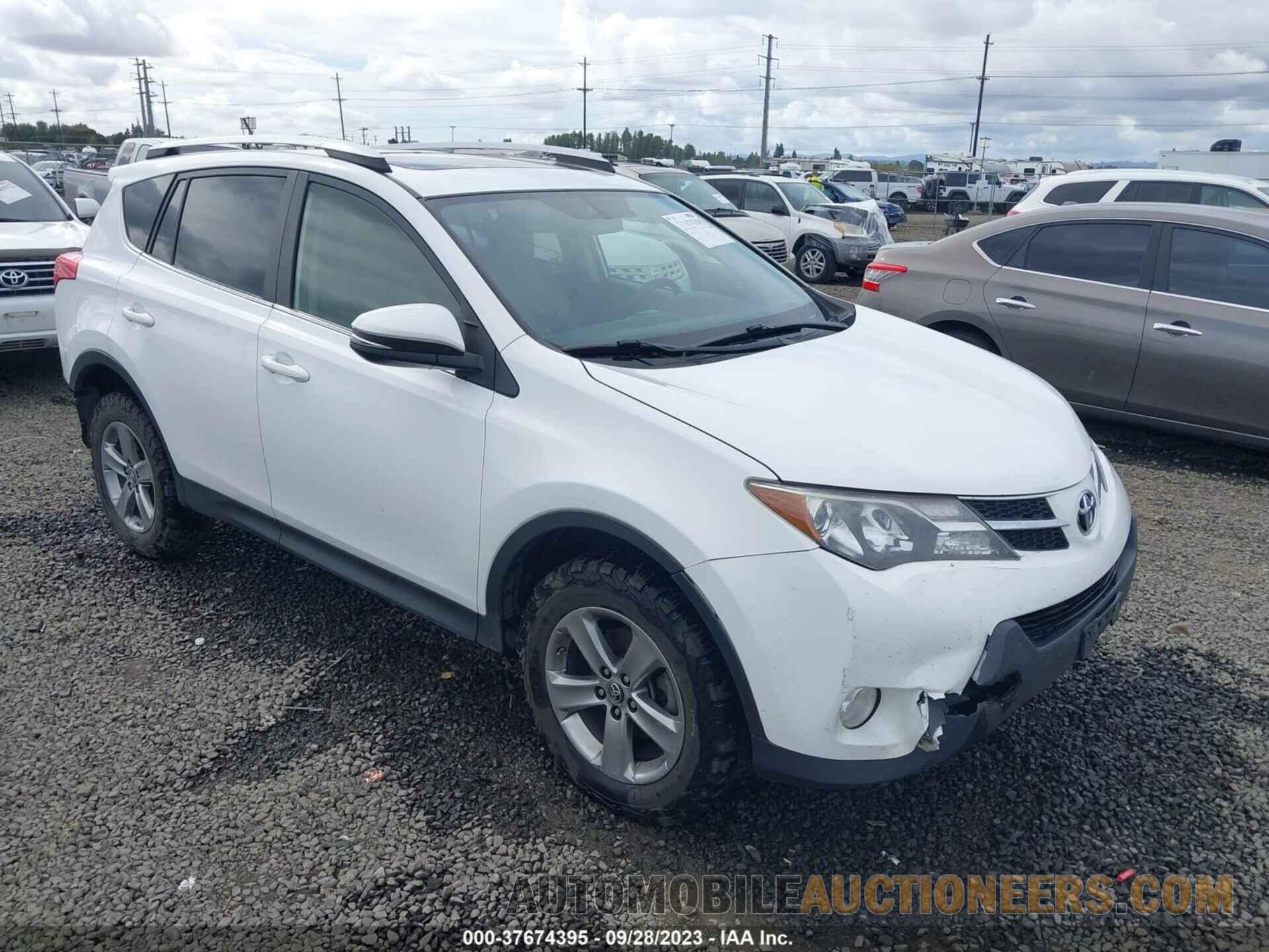 JTMRFREV0FD110644 TOYOTA RAV4 2015