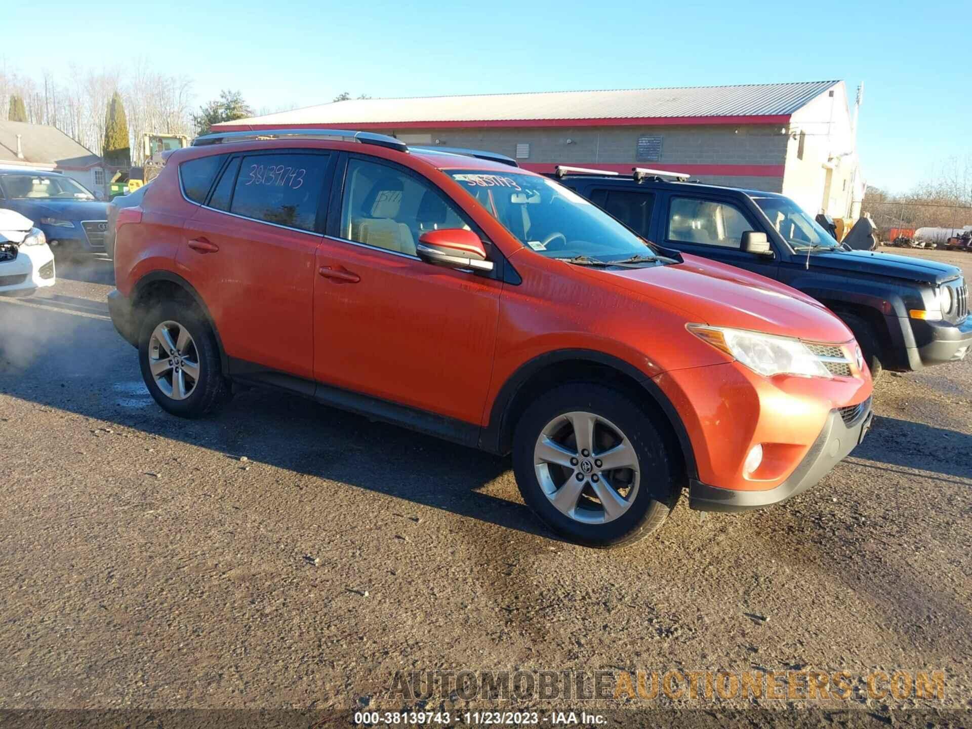 JTMRFREV0FD113947 TOYOTA RAV4 2015