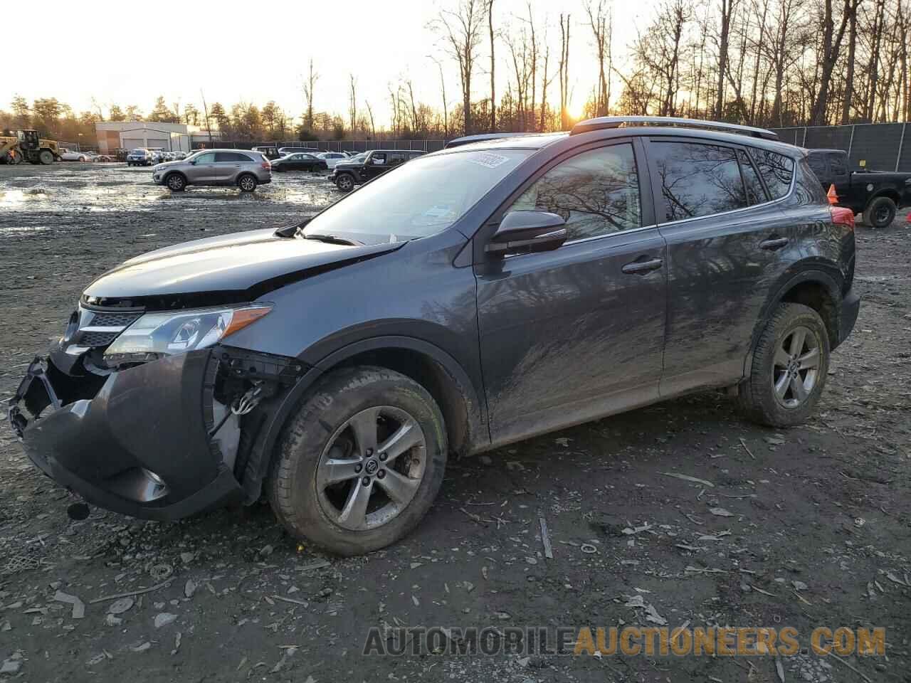 JTMRFREV0FD142784 TOYOTA RAV4 2015