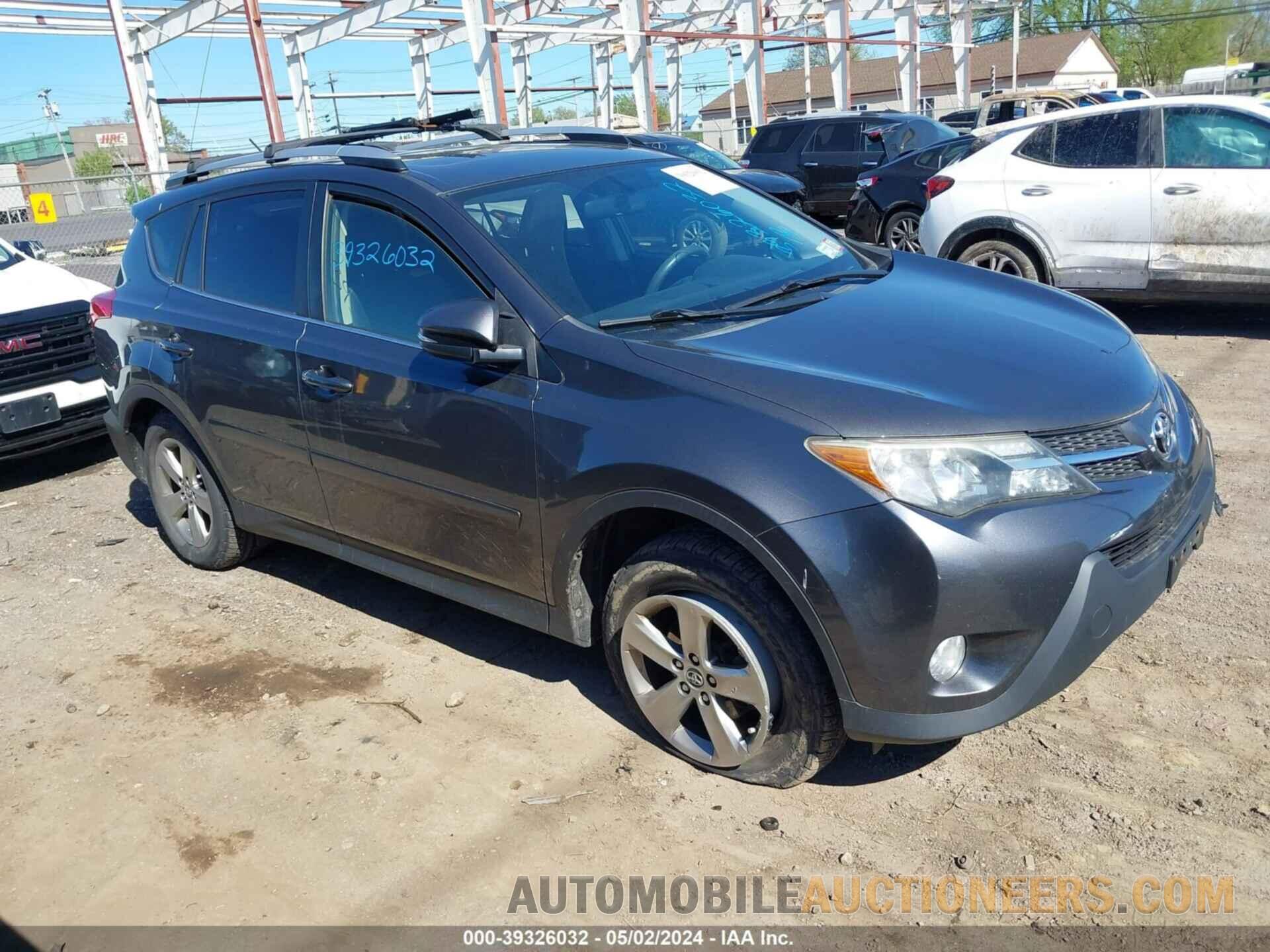 JTMRFREV0FJ049524 TOYOTA RAV4 2015