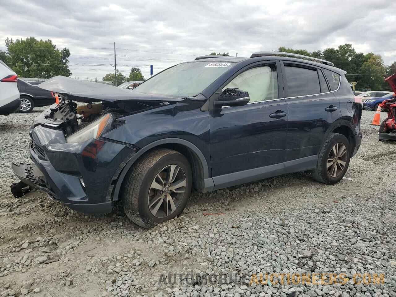 JTMRFREV0HD210584 TOYOTA RAV4 2017