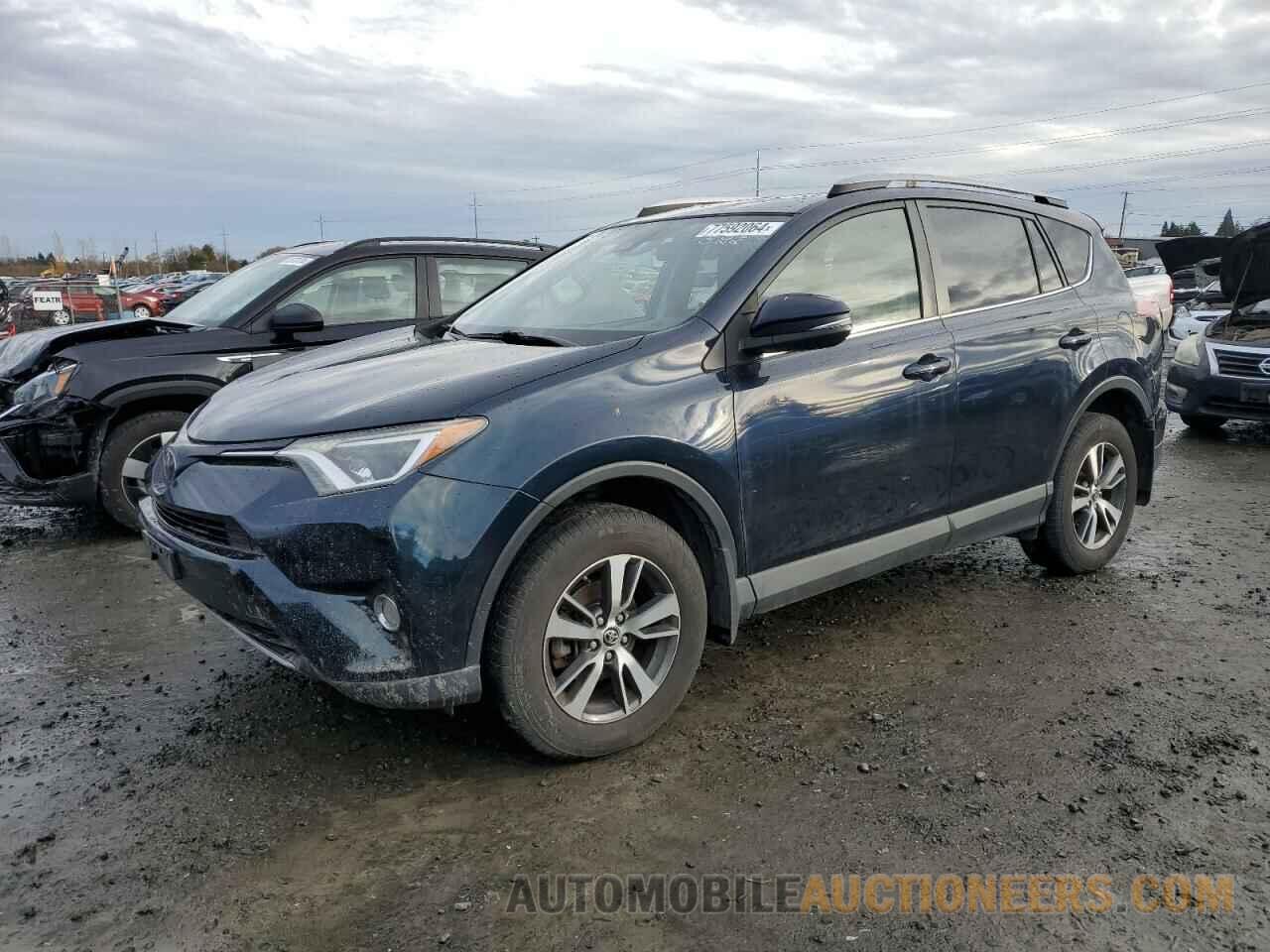 JTMRFREV0HJ115251 TOYOTA RAV4 2017