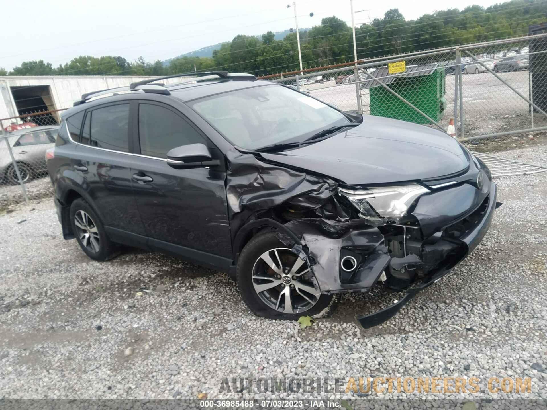 JTMRFREV0HJ705451 TOYOTA RAV4 2017