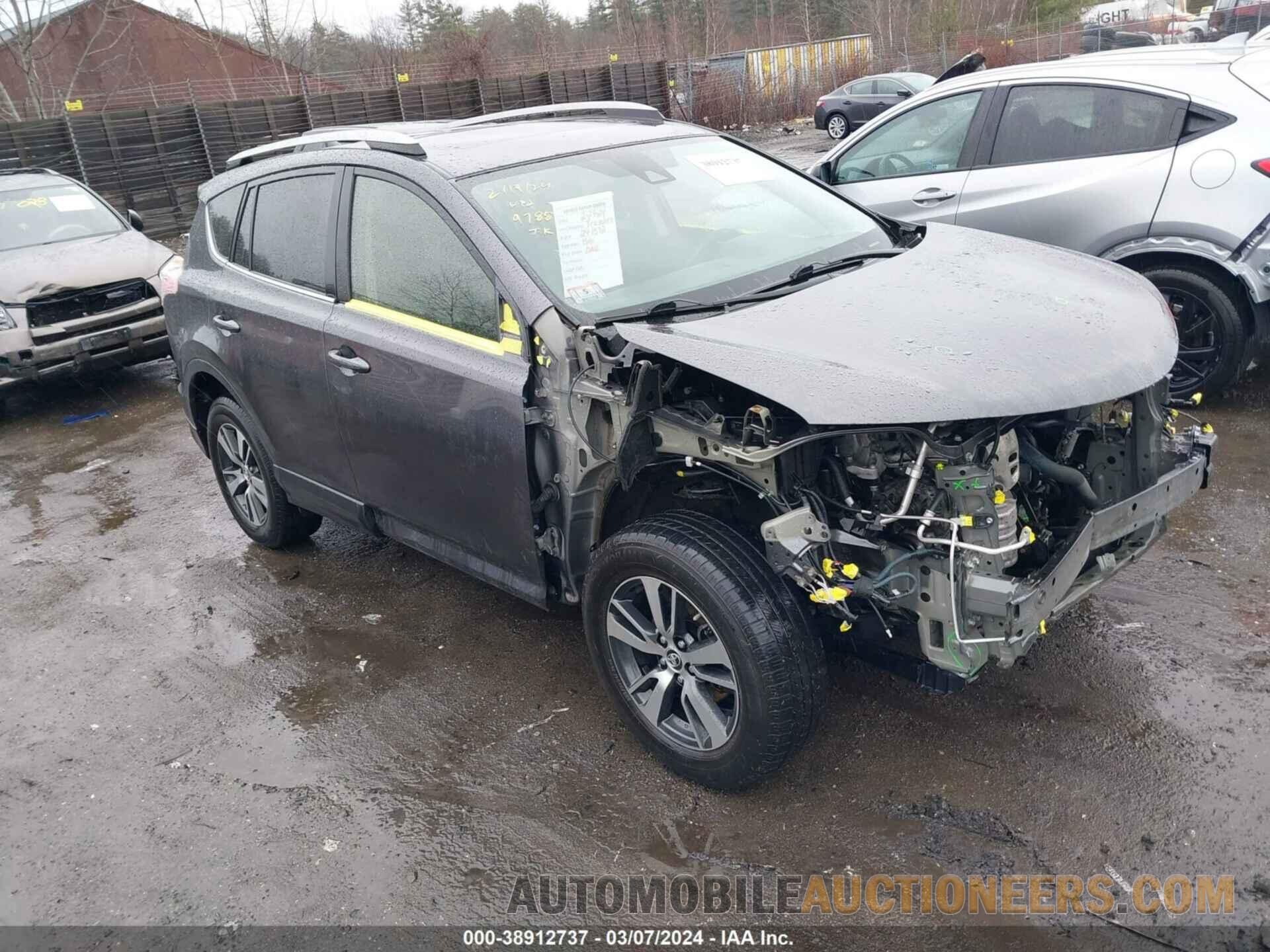 JTMRFREV0HJ709788 TOYOTA RAV4 2017