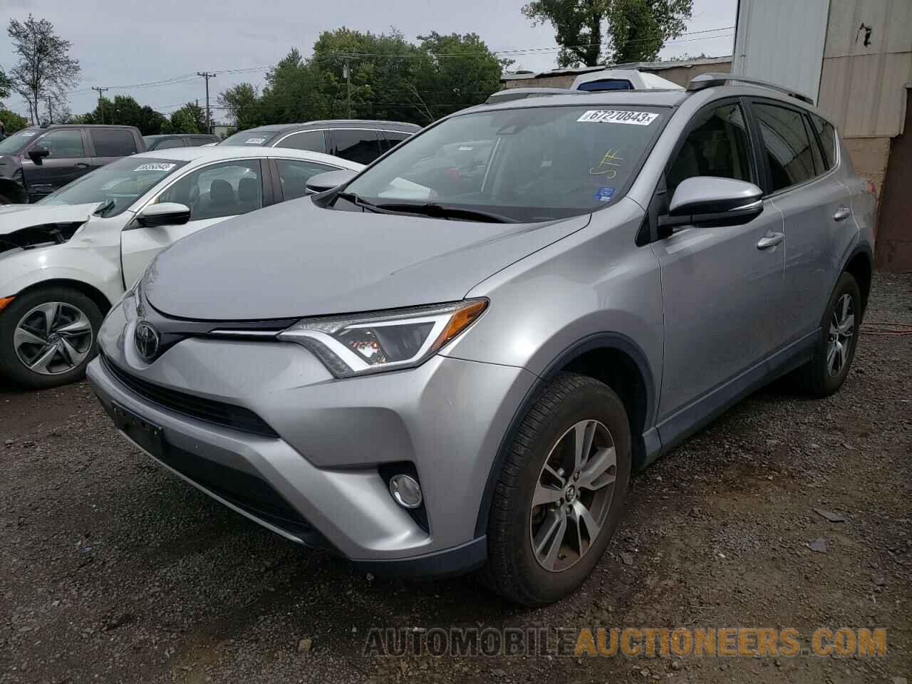 JTMRFREV0JJ193292 TOYOTA RAV4 2018