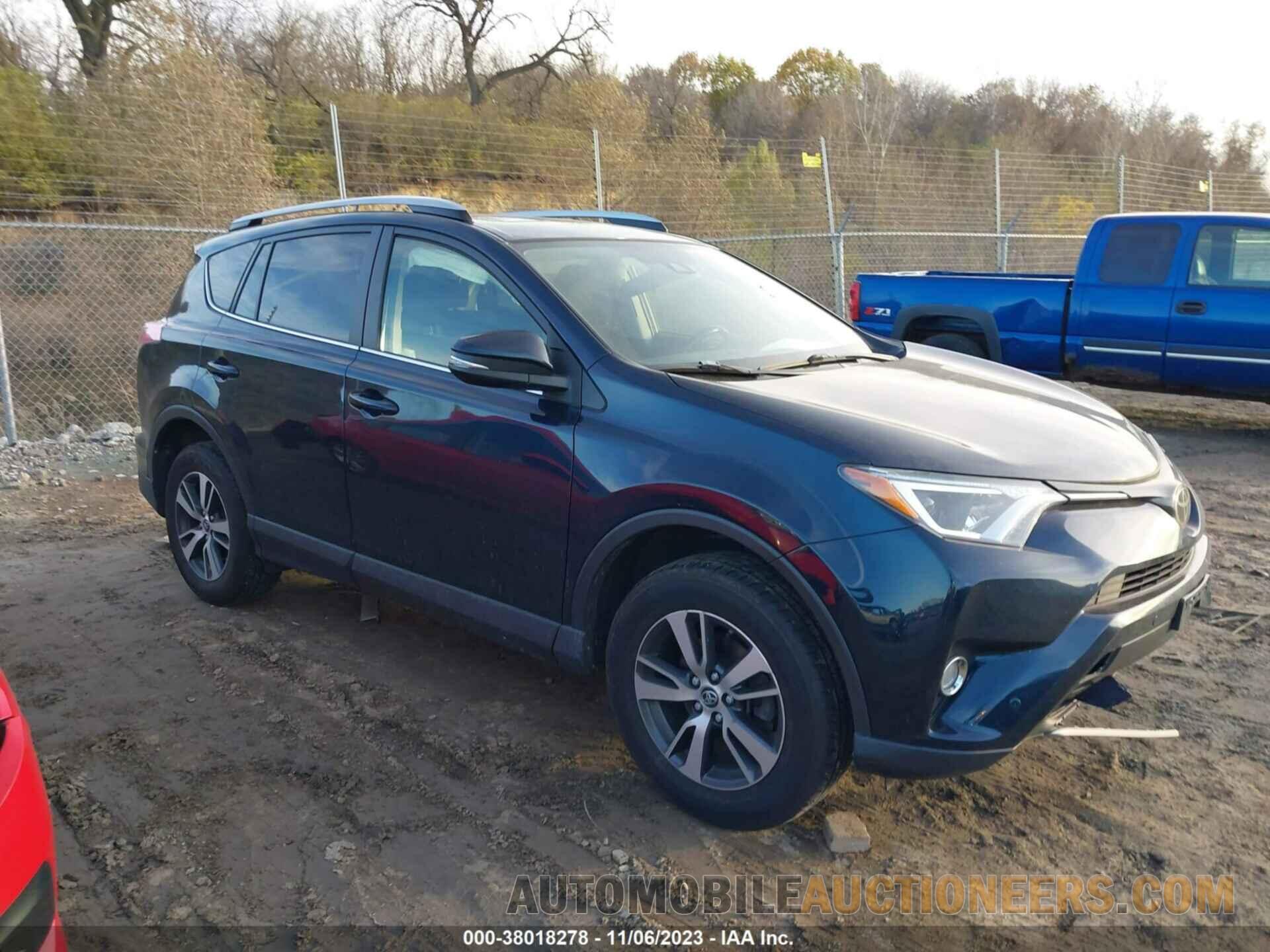 JTMRFREV0JJ194586 TOYOTA RAV4 2018