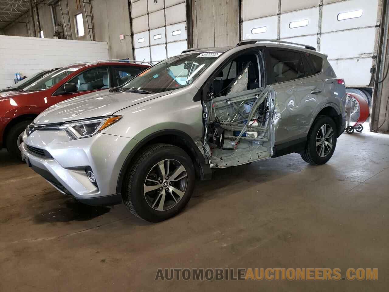 JTMRFREV0JJ233774 TOYOTA RAV4 2018