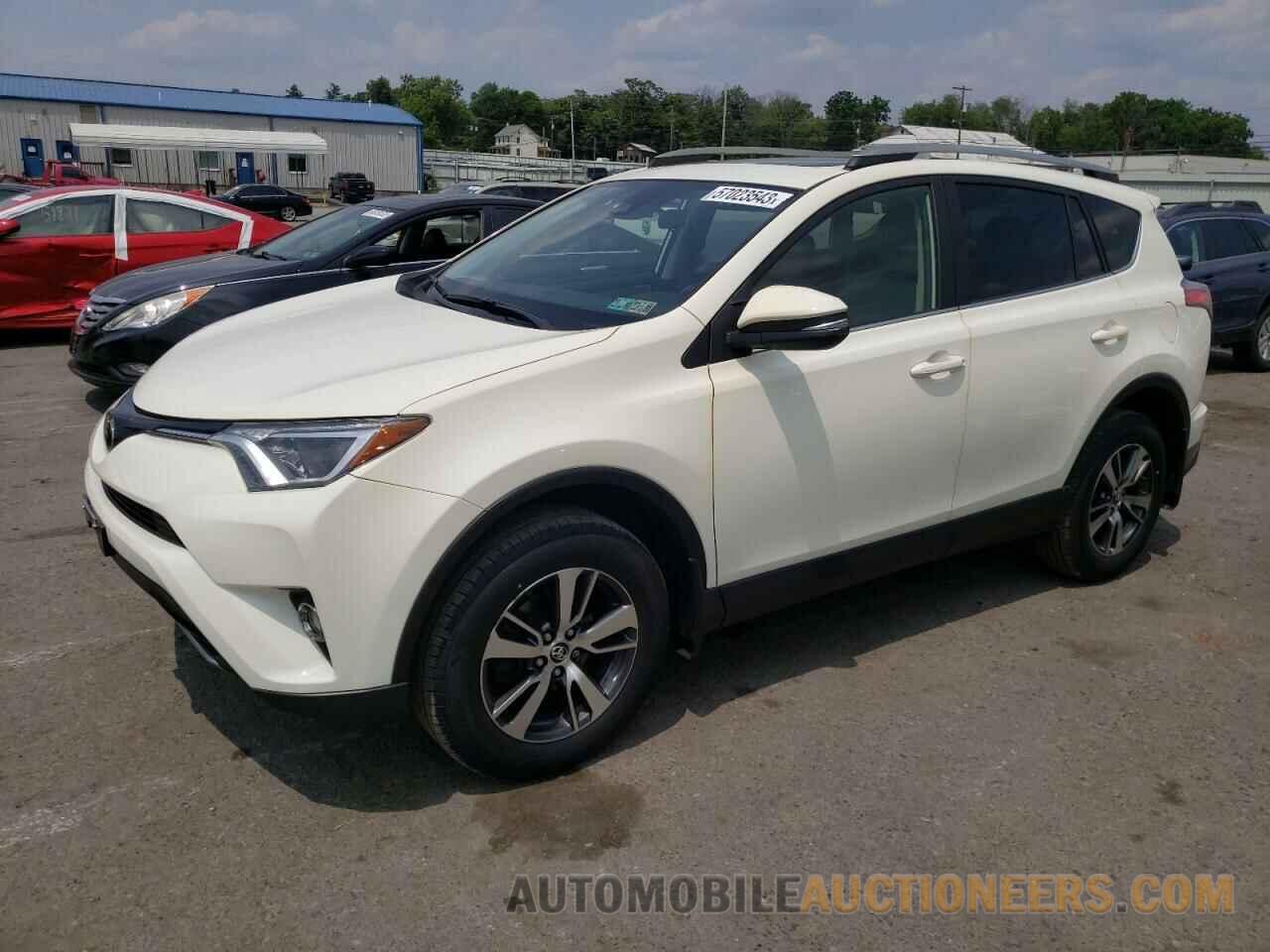 JTMRFREV0JJ235671 TOYOTA RAV4 2018