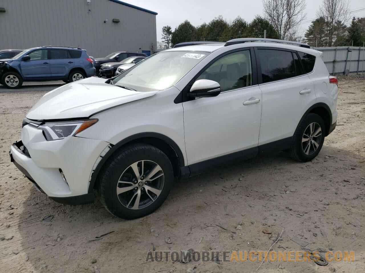 JTMRFREV0JJ242779 TOYOTA RAV4 2018