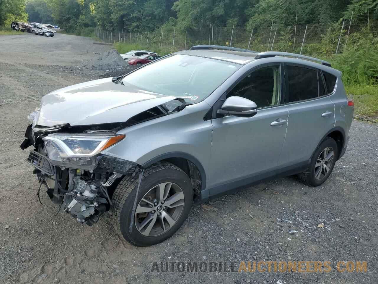 JTMRFREV0JJ258965 TOYOTA RAV4 2018