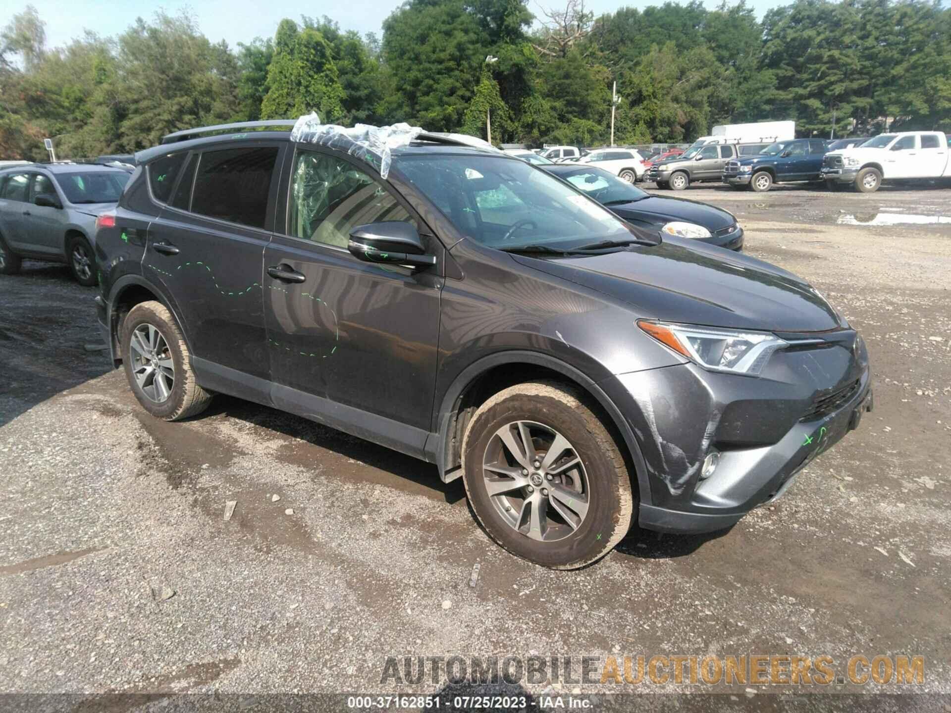 JTMRFREV0JJ721140 TOYOTA RAV4 2018