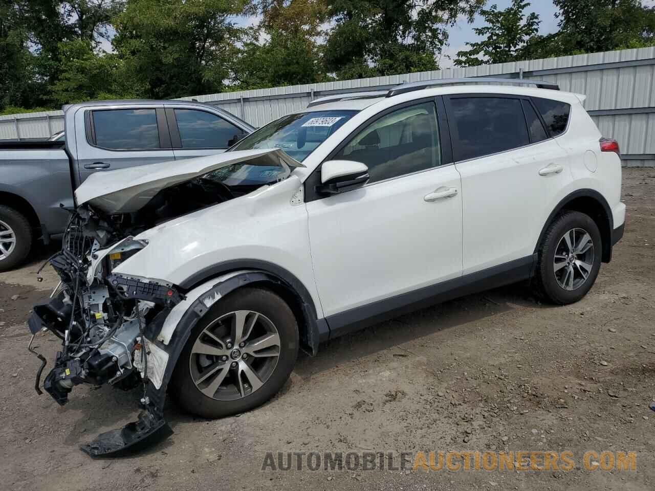 JTMRFREV0JJ731053 TOYOTA RAV4 2018