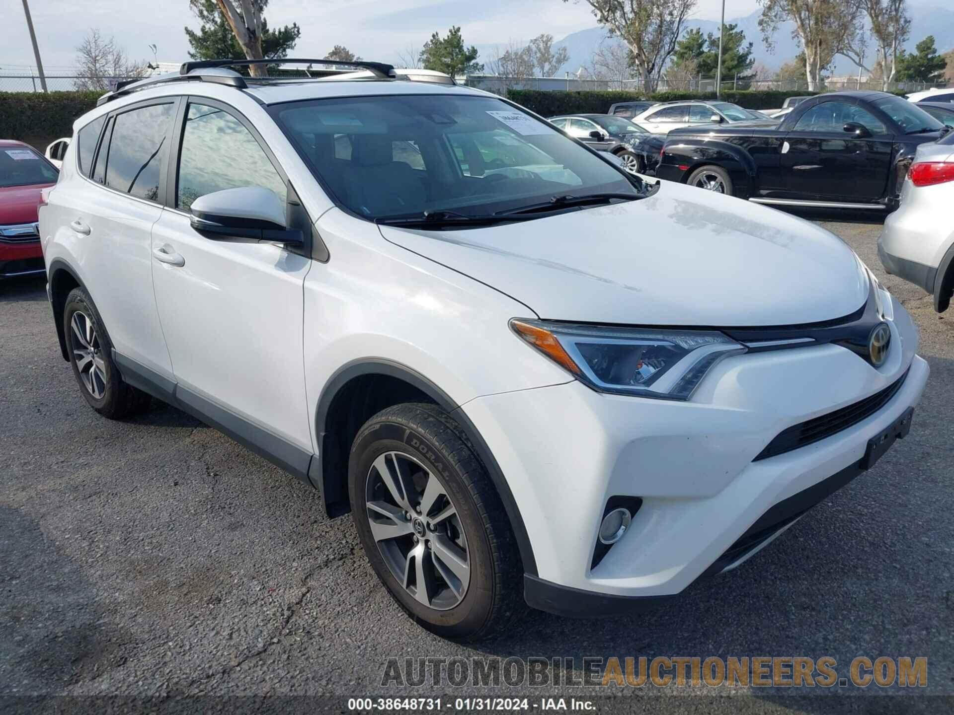 JTMRFREV0JJ742862 TOYOTA RAV4 2018