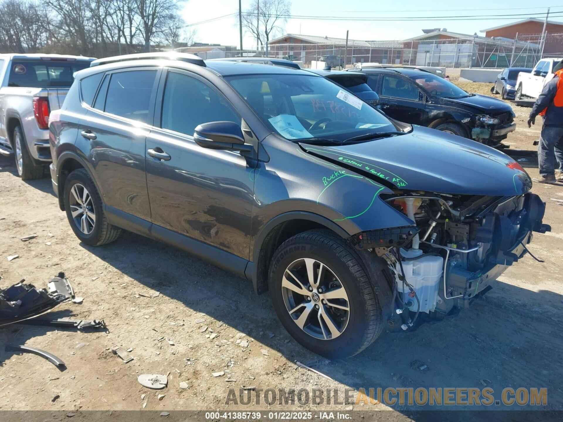 JTMRFREV0JJ747480 TOYOTA RAV4 2018