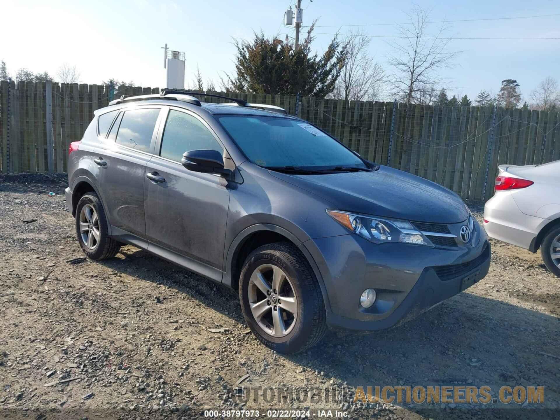 JTMRFREV1FD129929 TOYOTA RAV4 2015