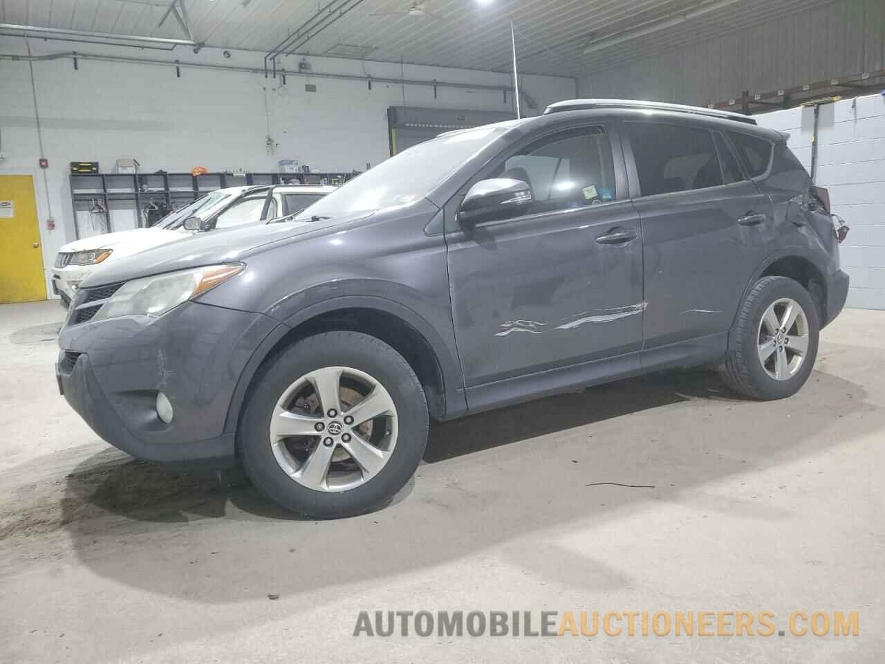 JTMRFREV1FJ025801 TOYOTA RAV4 2015