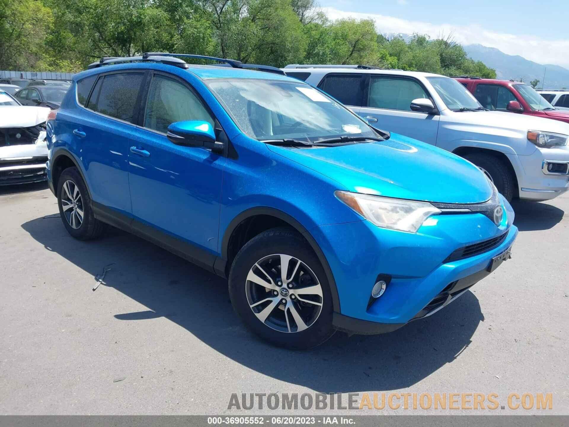 JTMRFREV1HD218967 TOYOTA RAV4 2017