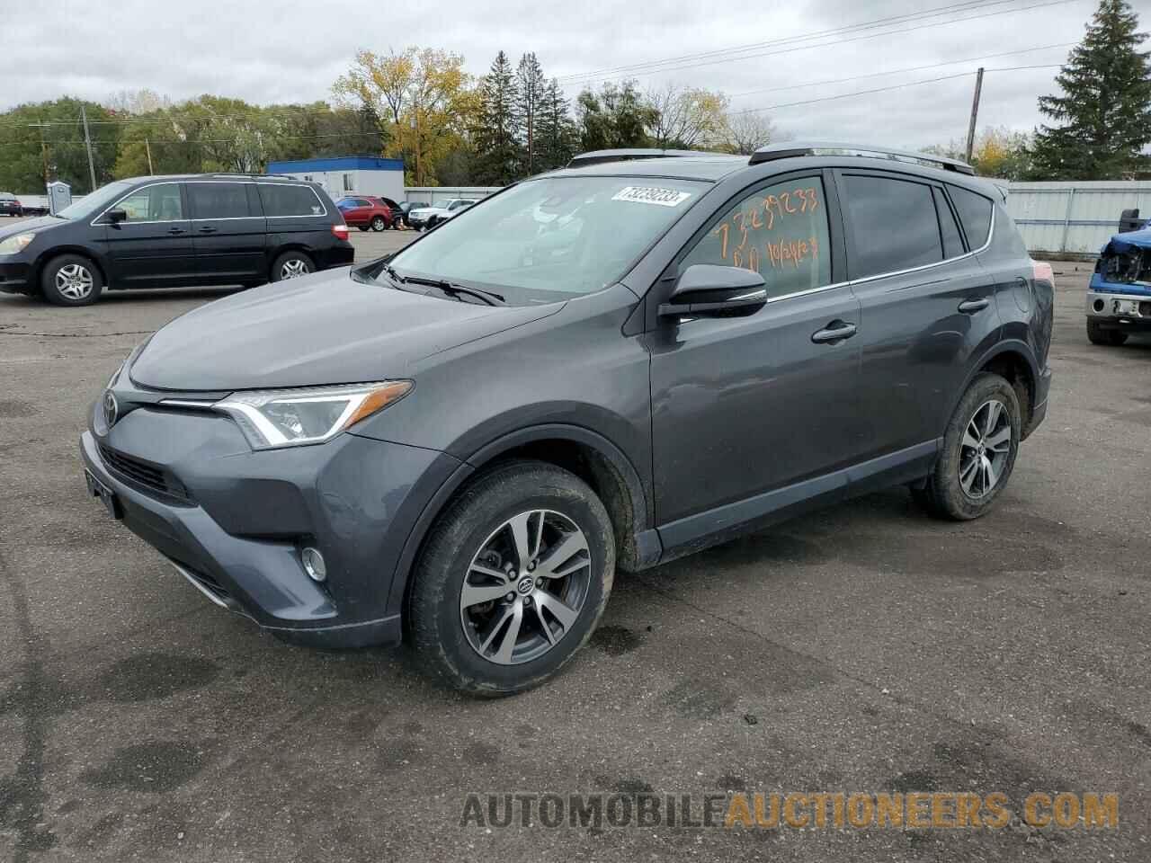 JTMRFREV1HJ127389 TOYOTA RAV4 2017